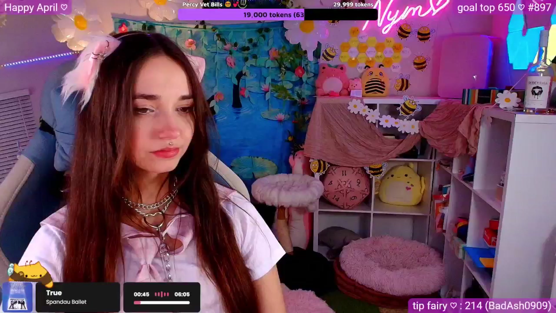 Gallery image thumbnail from Nym_x's myfreecams stream on, 04/19/2026, 04:52 image 15 of 20