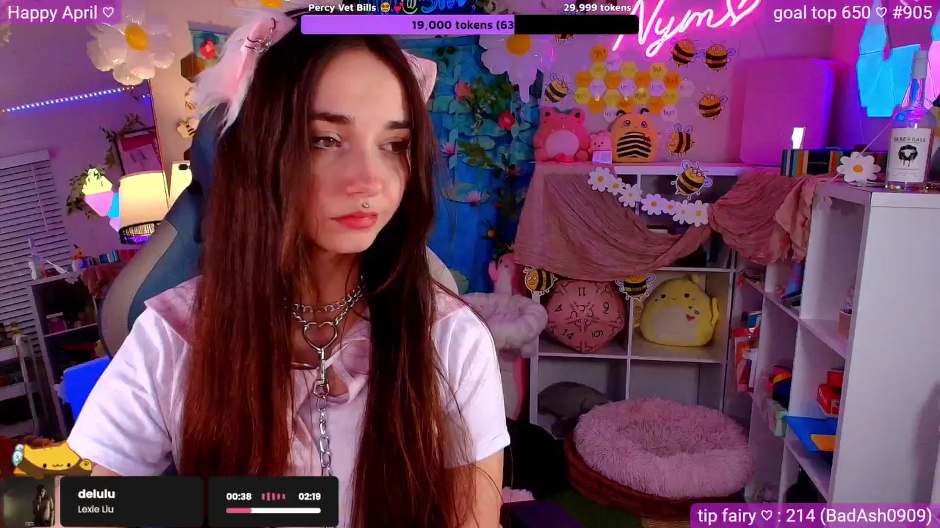 Gallery image thumbnail from Nym_x's myfreecams stream on, 04/19/2026, 04:52 image 14 of 20