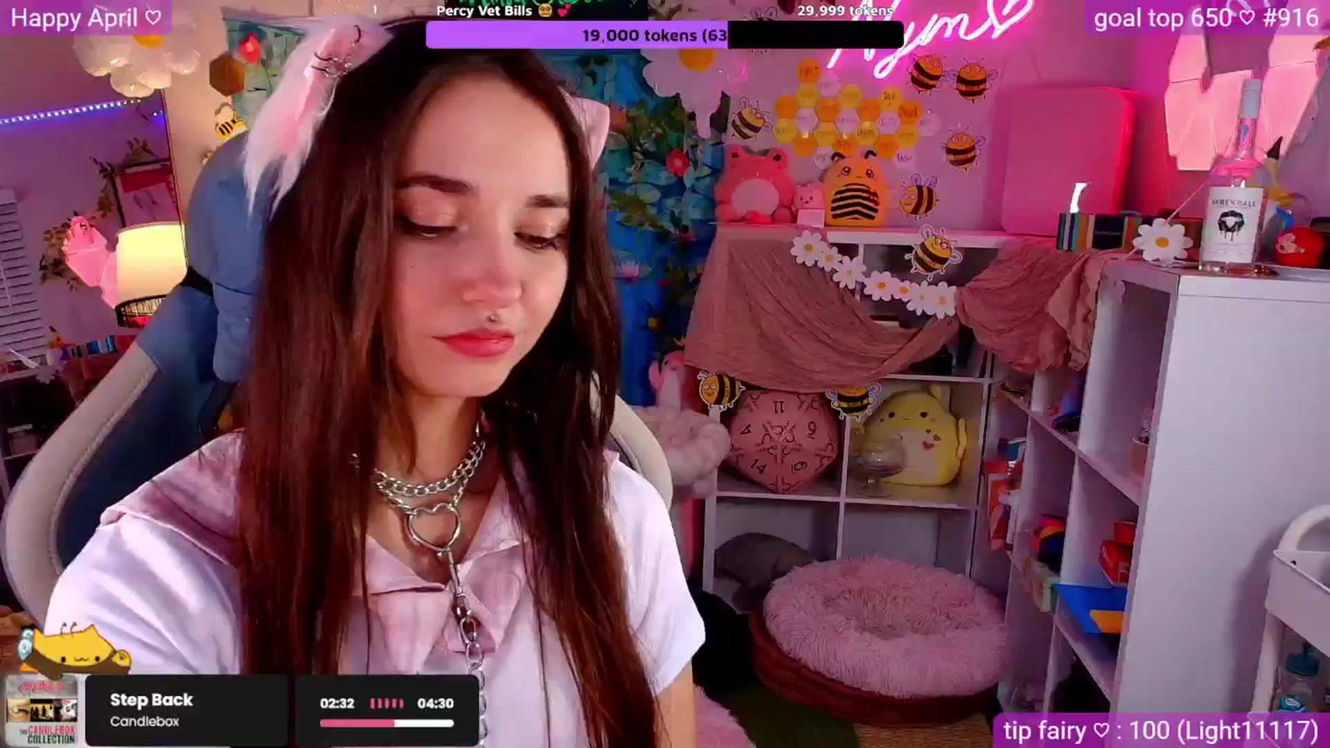 Gallery image thumbnail from Nym_x's myfreecams stream on, 04/19/2026, 04:52 image 11 of 20