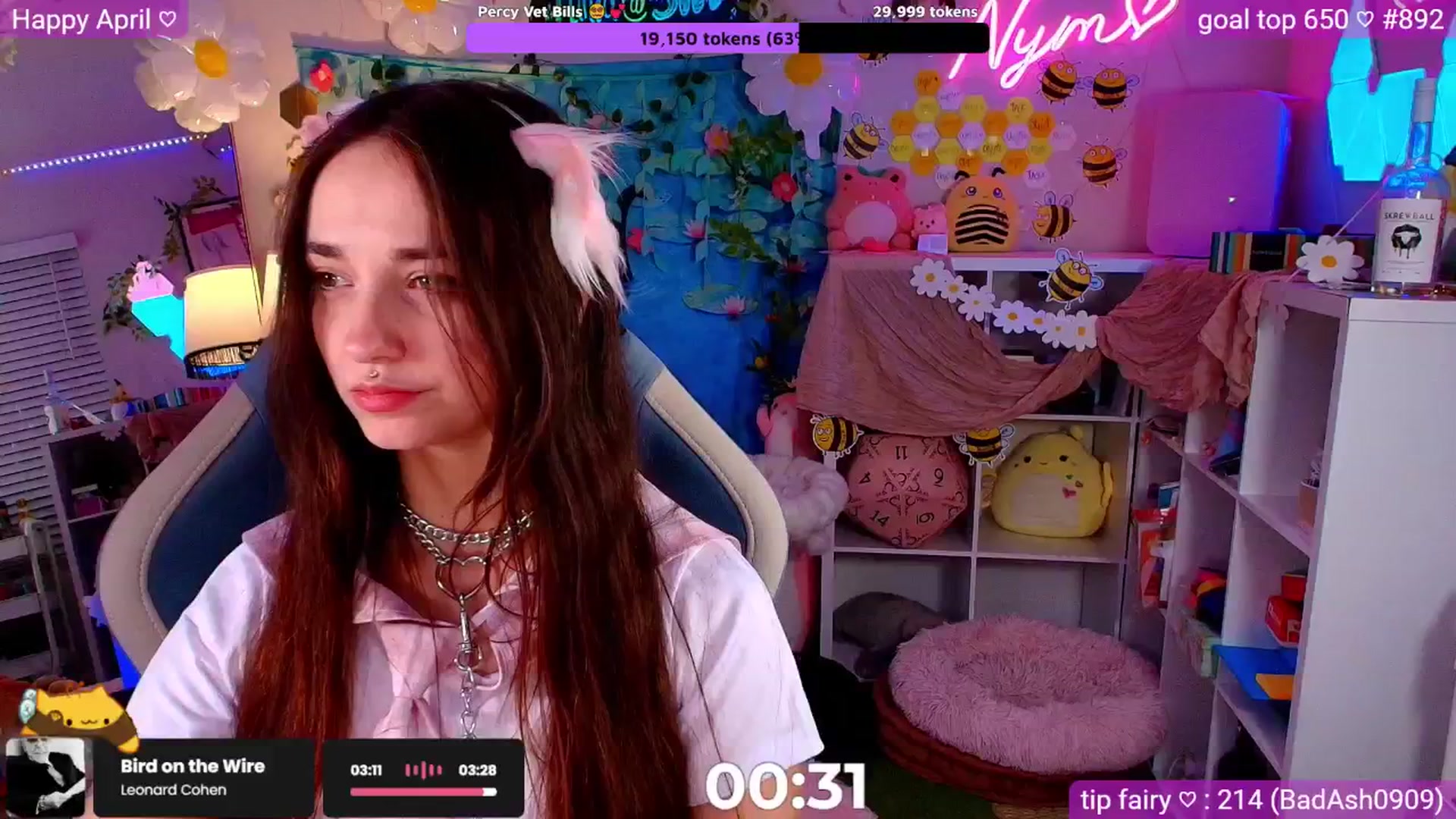 Gallery image thumbnail from Nym_x's myfreecams stream on, 04/19/2026, 04:52 image 17 of 20
