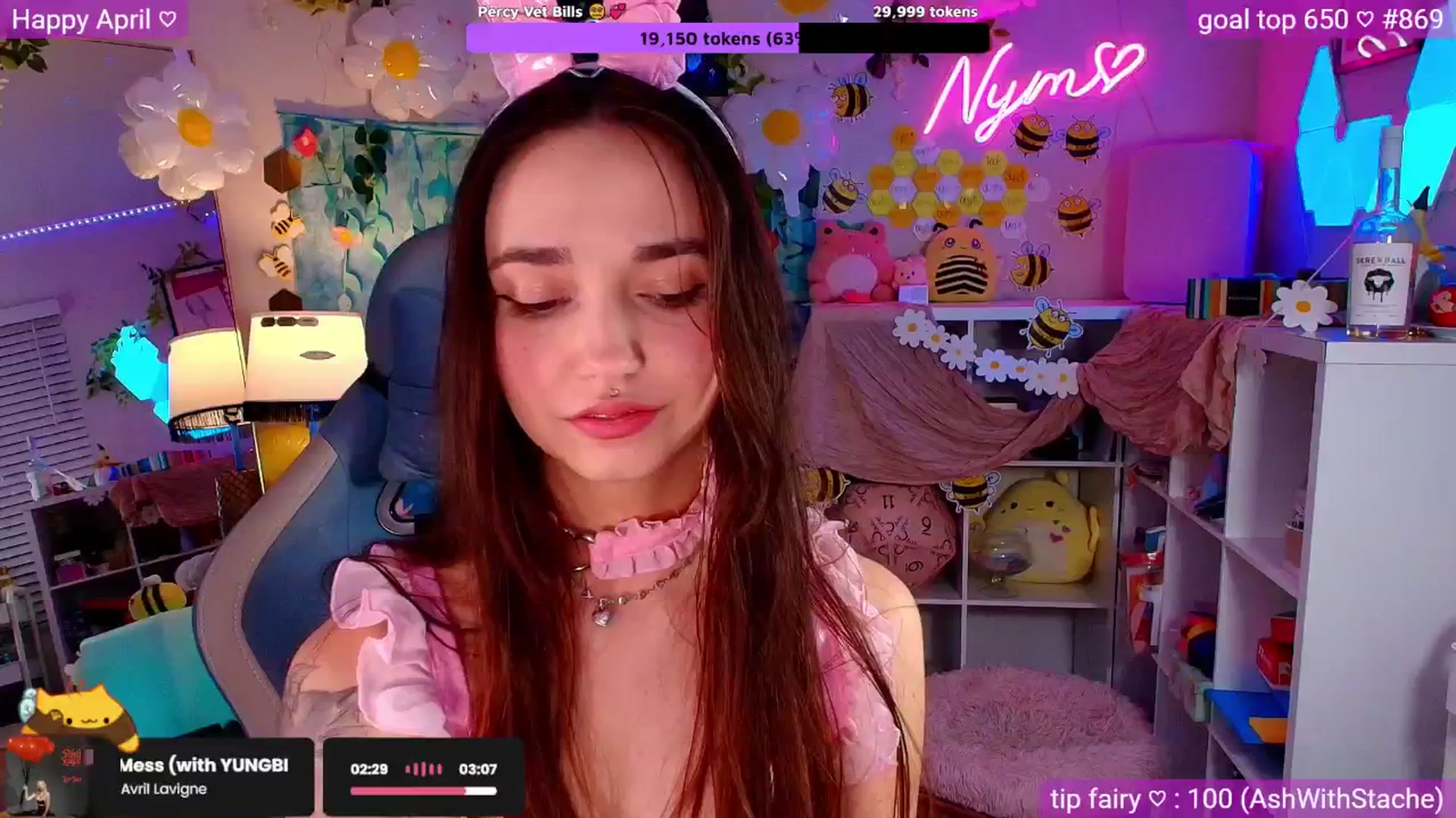 Gallery image thumbnail from Nym_x's myfreecams stream on, 04/20/2026, 04:06 image 17 of 20