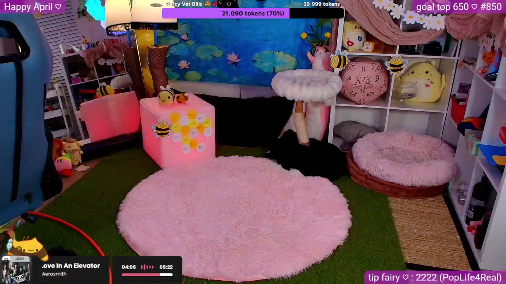 Gallery image thumbnail from Nym_x's myfreecams stream on, 04/27/2026, 04:05 image 12 of 20