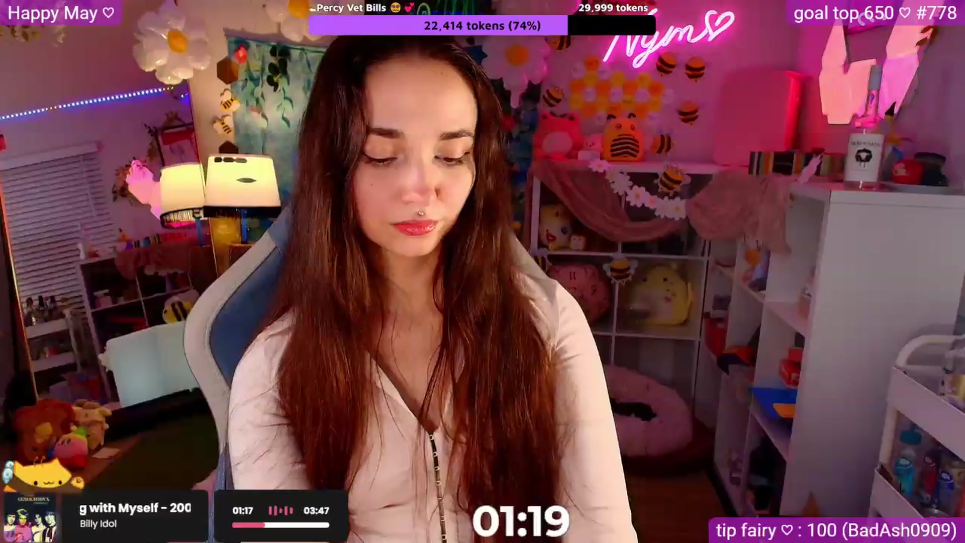 Gallery image thumbnail from Nym_x's myfreecams stream on, 05/10/2026, 03:22 image 18 of 20