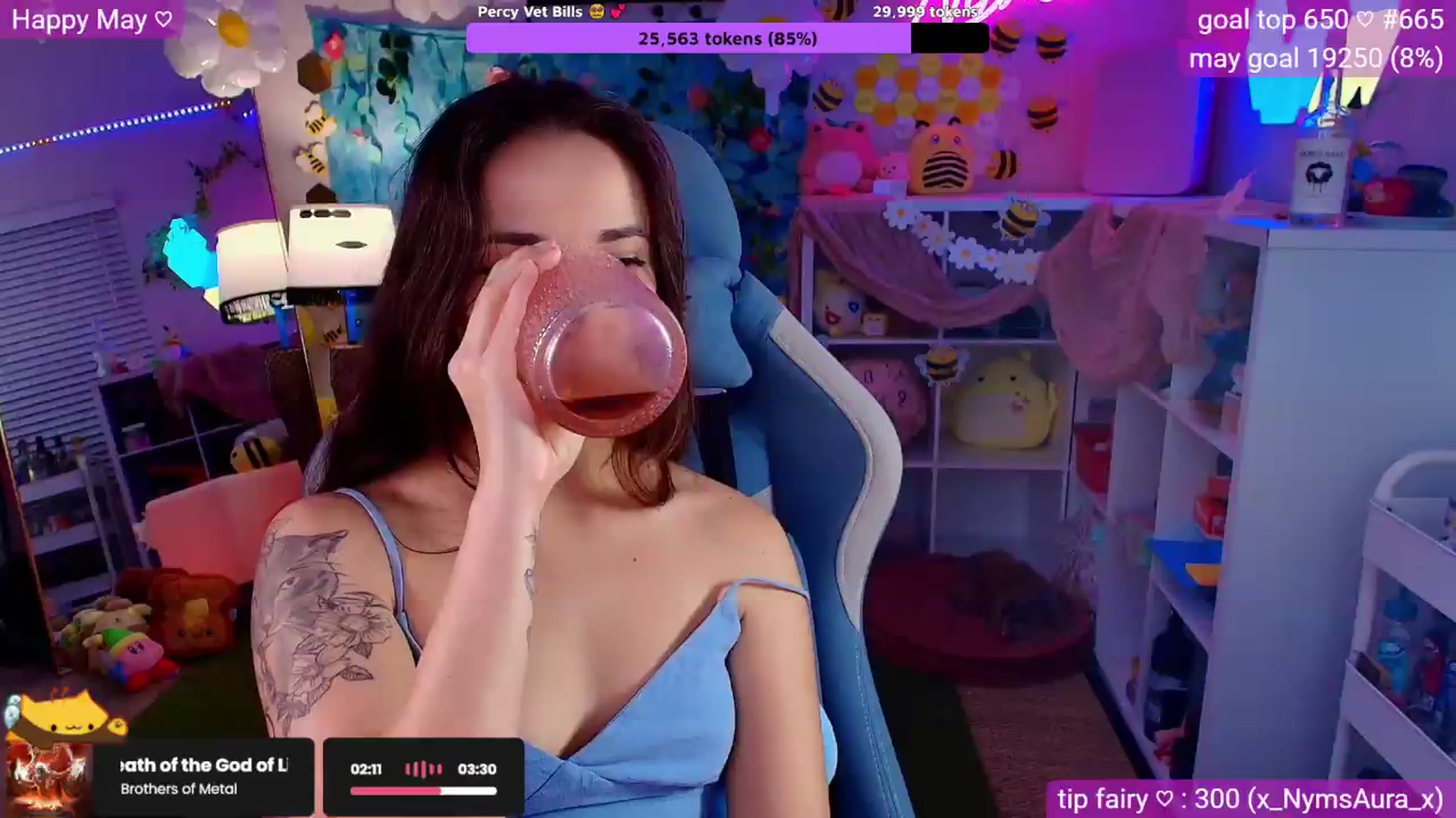 Gallery image thumbnail from Nym_x's myfreecams stream on, 05/25/2026, 03:18 image 7 of 20