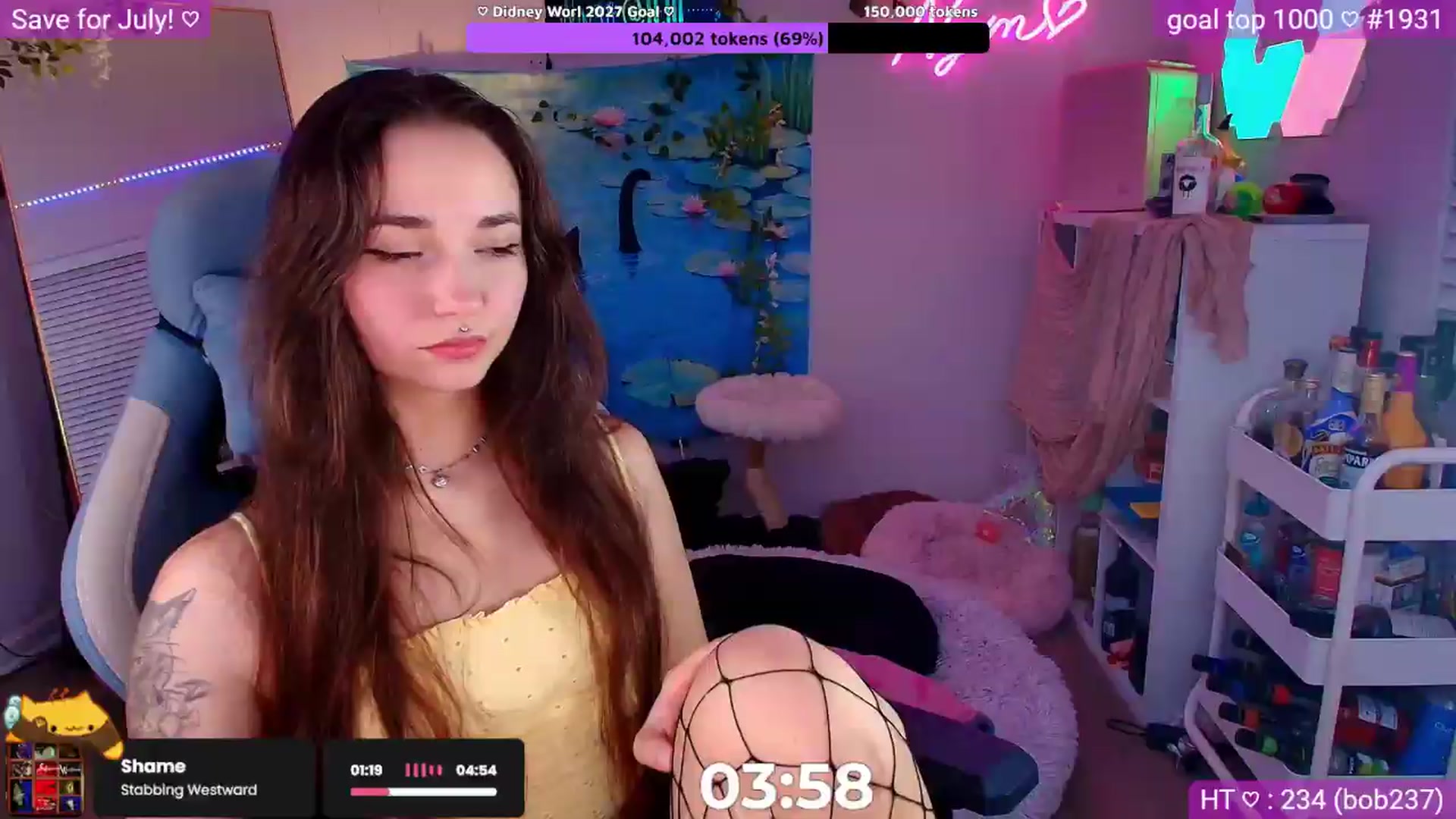 Gallery image thumbnail from Nym_x's myfreecams stream on, 06/06/2026, 02:04 image 12 of 20