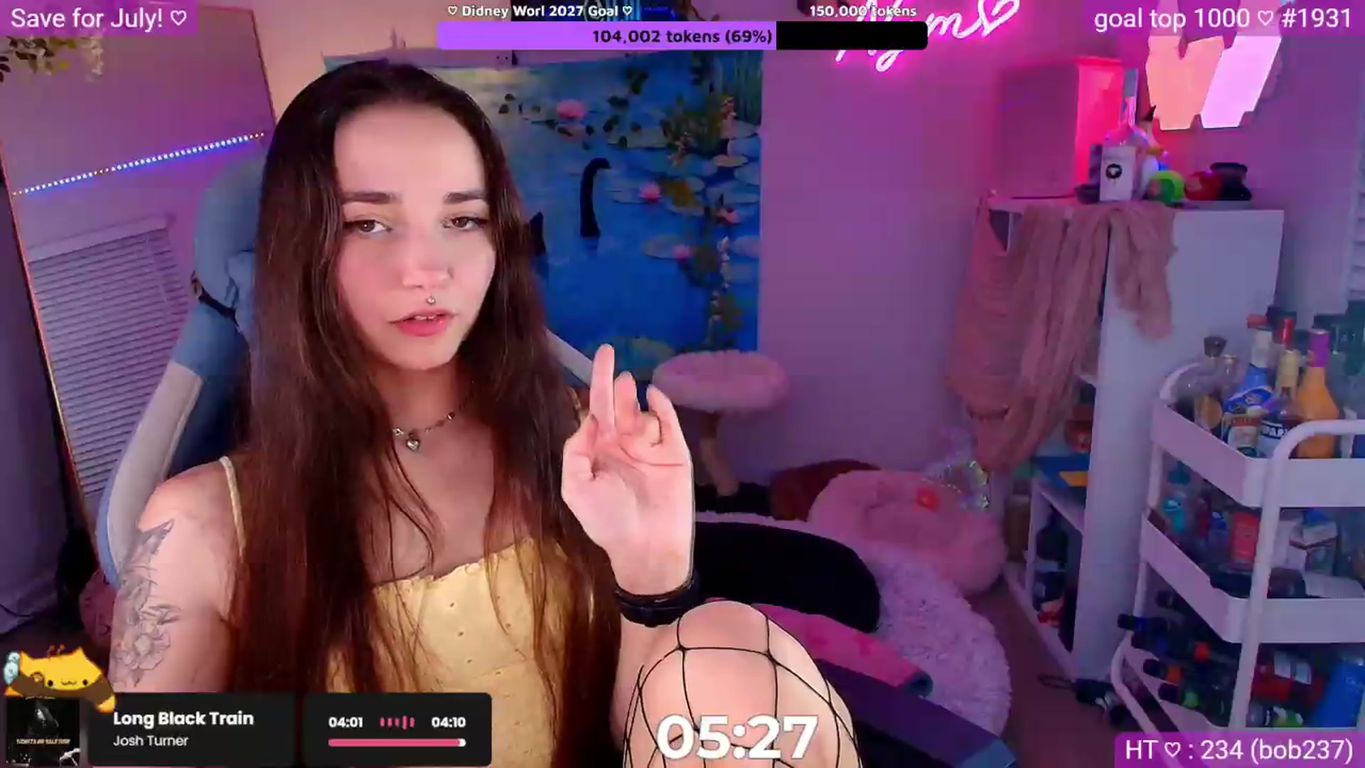 Gallery image thumbnail from Nym_x's myfreecams stream on, 06/06/2026, 02:04 image 10 of 20