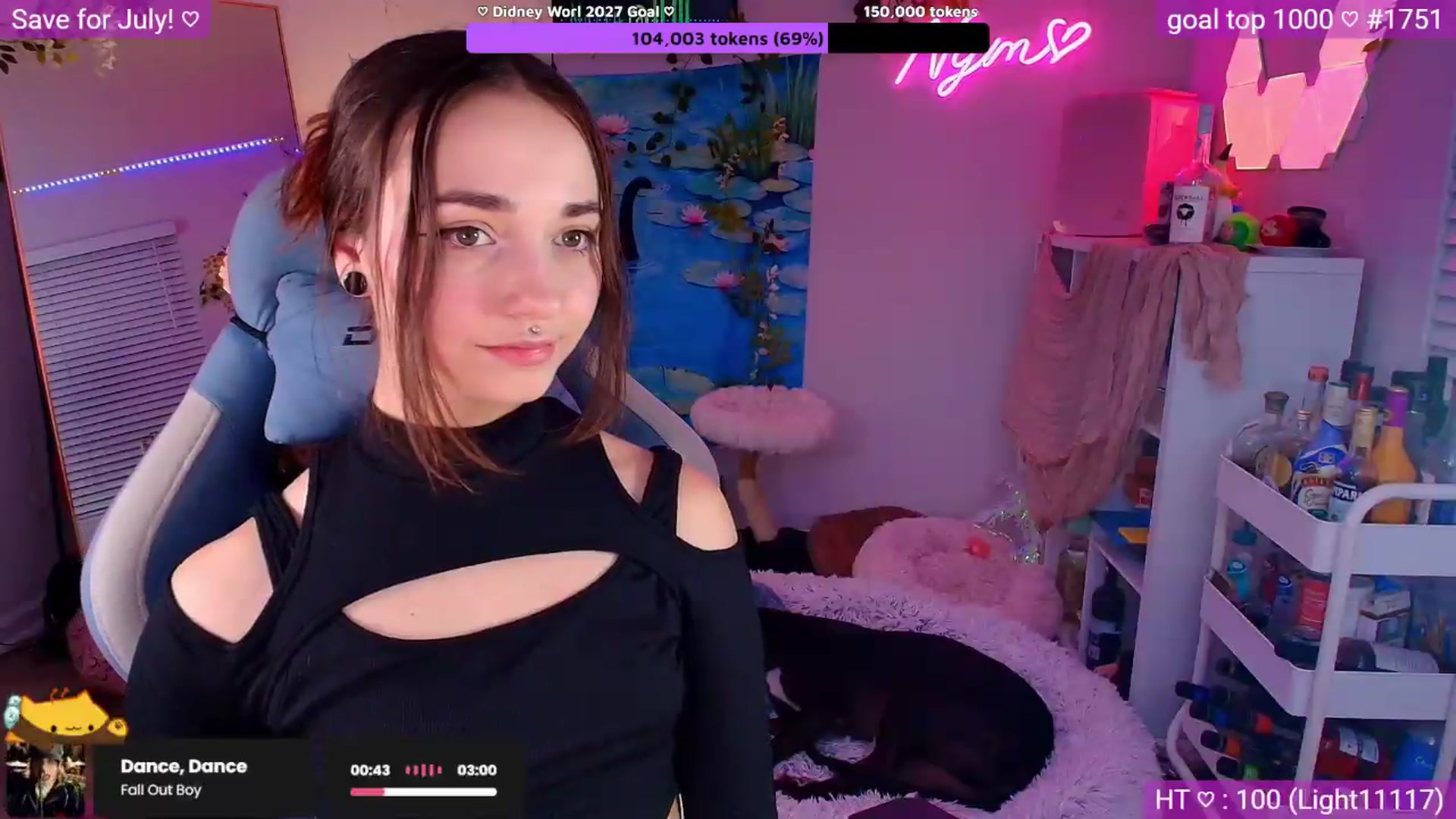 Gallery image thumbnail from Nym_x's myfreecams stream on, 06/07/2026, 04:36 image 6 of 20