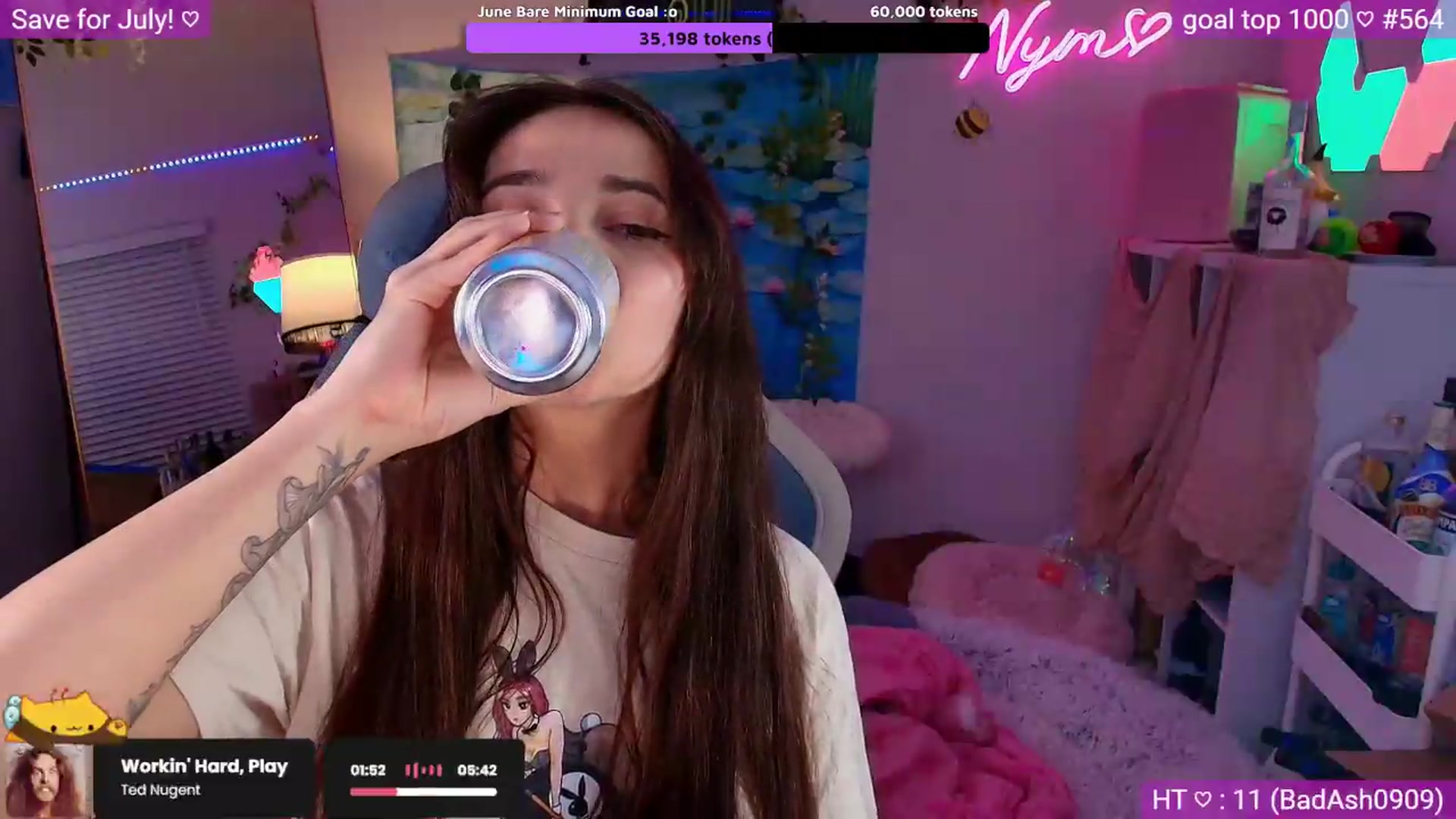 Gallery image thumbnail from Nym_x's myfreecams stream on, 06/15/2026, 04:07 image 3 of 20