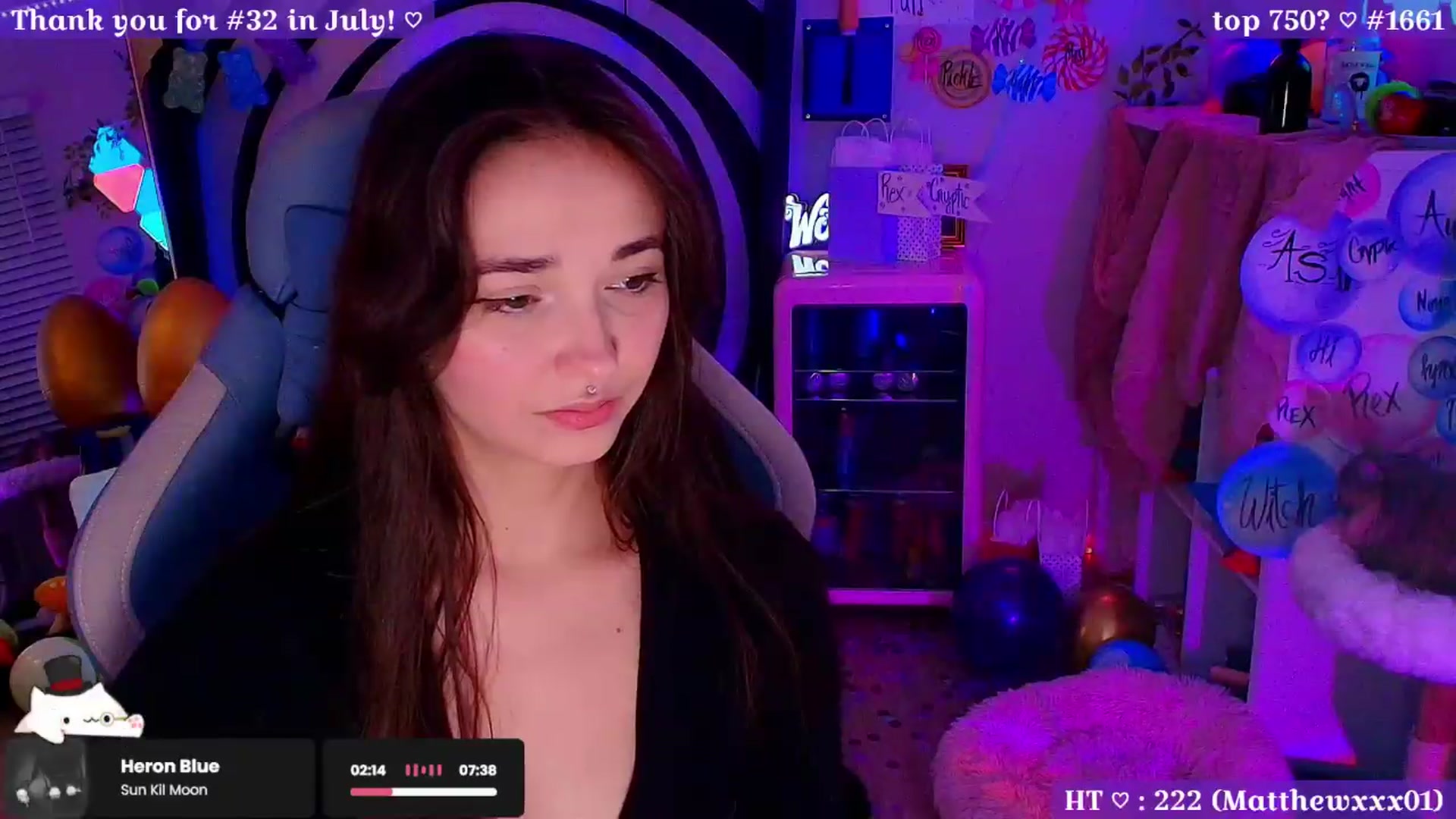 Gallery image thumbnail from Nym_x's myfreecams stream on, 08/09/2026, 02:17 image 19 of 20