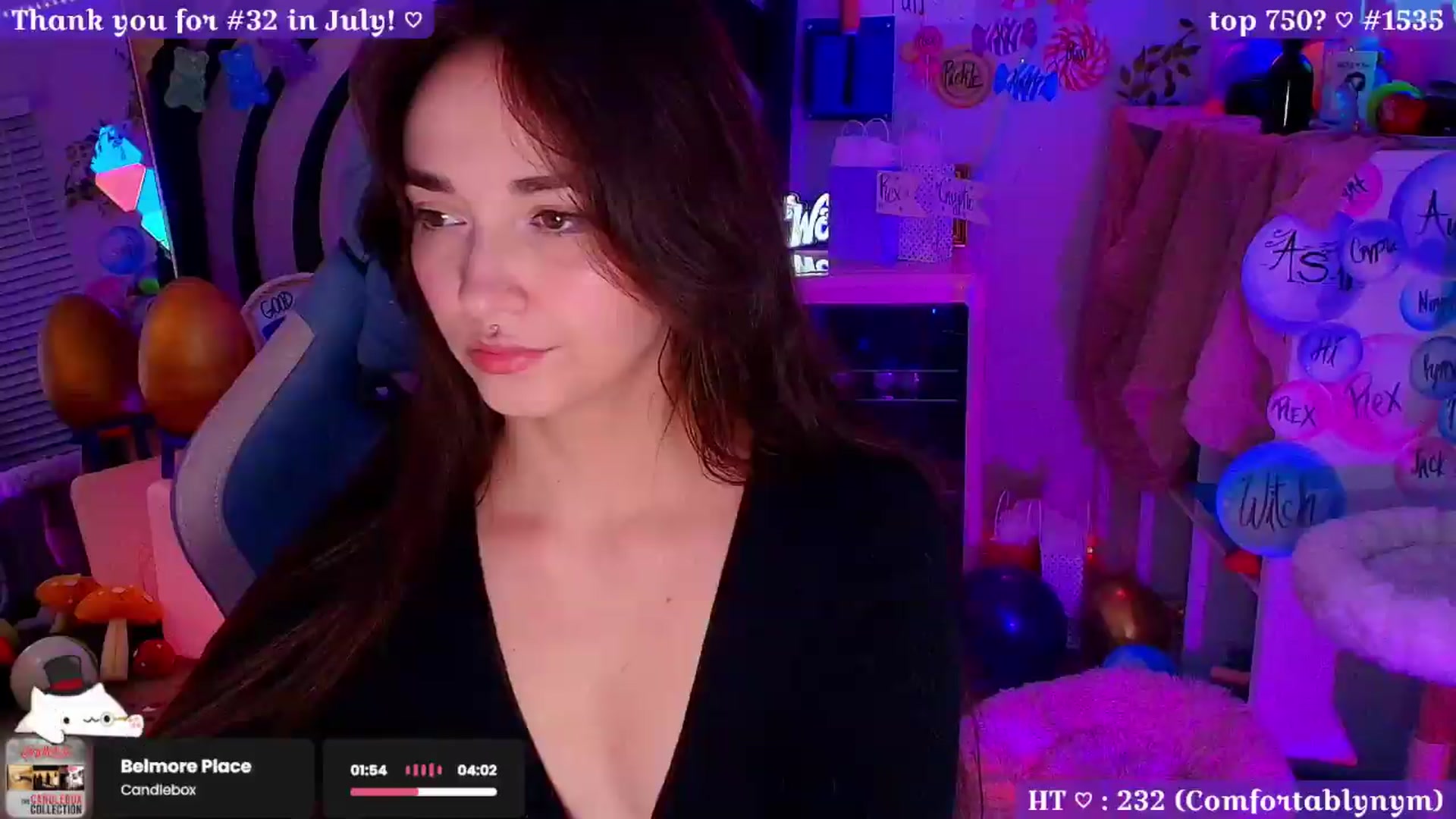 Gallery image thumbnail from Nym_x's myfreecams stream on, 08/09/2026, 03:00 image 18 of 20