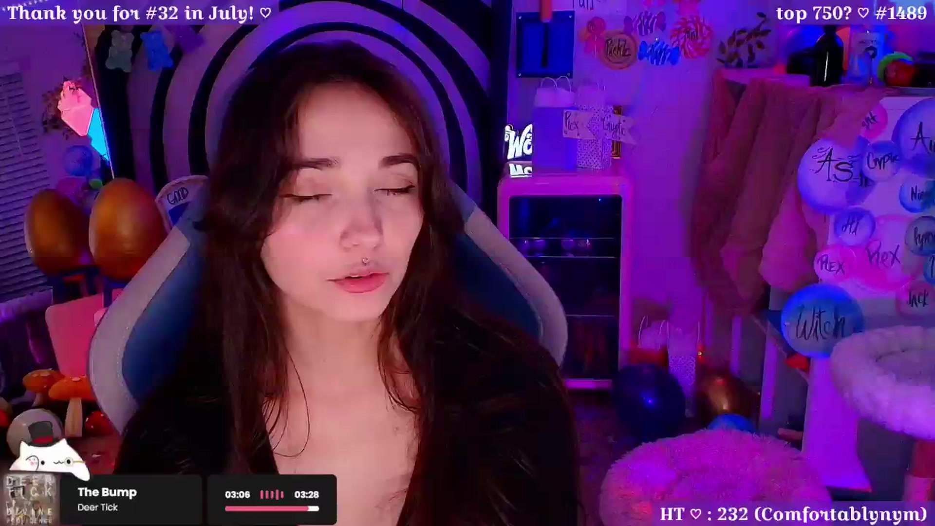 Gallery image thumbnail from Nym_x's myfreecams stream on, 08/09/2026, 04:05 image 7 of 20