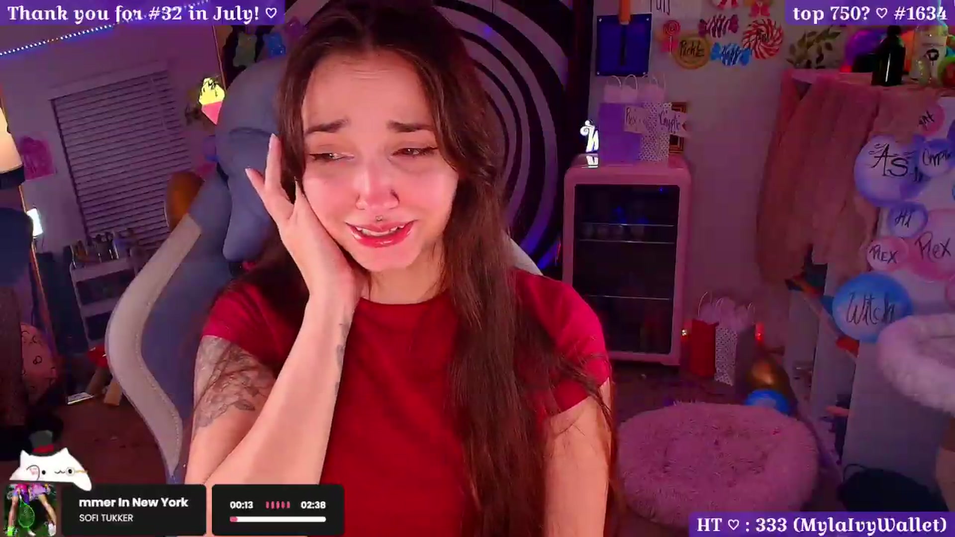 Gallery image thumbnail from Nym_x's myfreecams stream on, 08/16/2026, 03:41 image 19 of 20