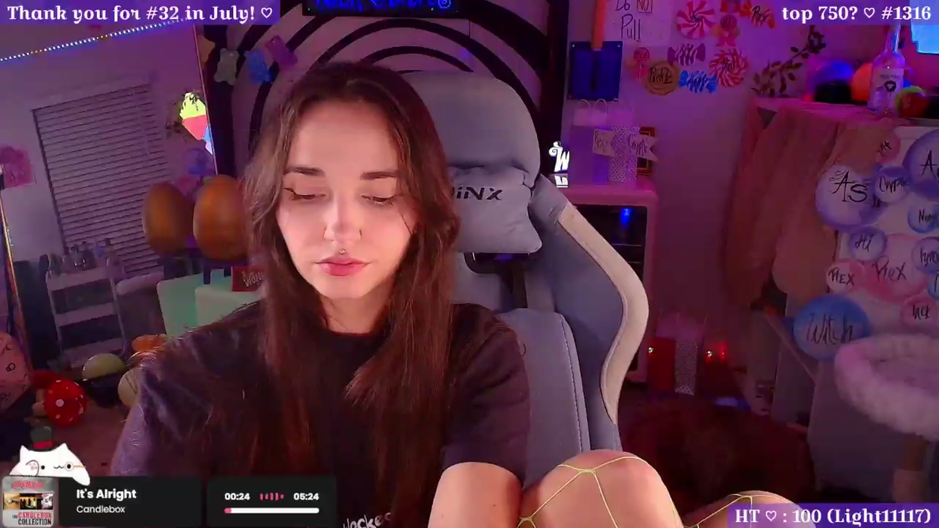 Gallery image thumbnail from Nym_x's myfreecams stream on, 08/27/2026, 04:45 image 3 of 20