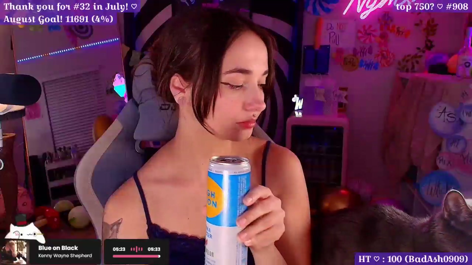 Gallery image thumbnail from Nym_x's myfreecams stream on, 08/30/2026, 04:22 image 7 of 20