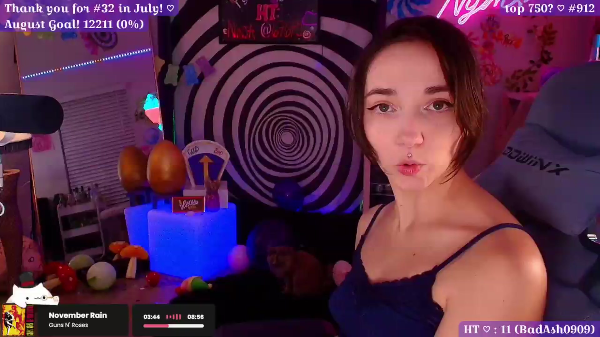 Gallery image thumbnail from Nym_x's myfreecams stream on, 08/30/2026, 04:22 image 1 of 20