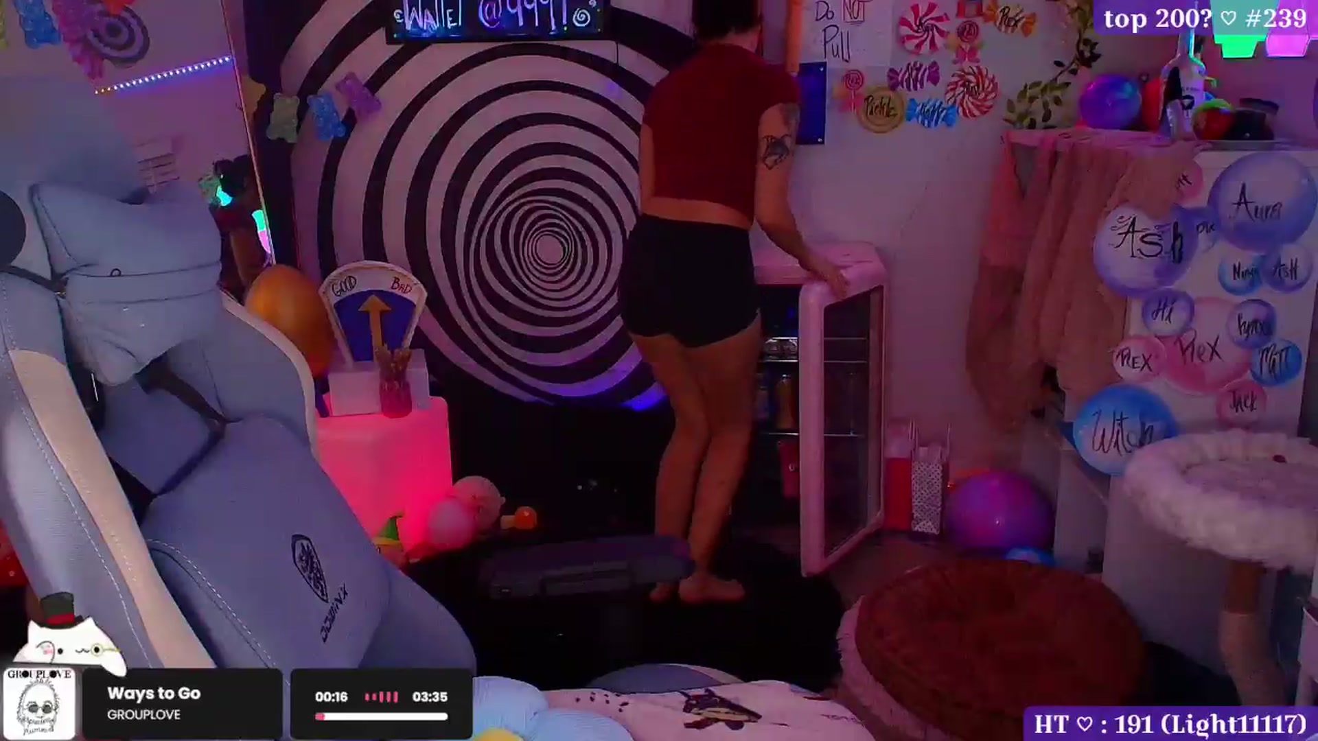 Gallery image thumbnail from Nym_x's myfreecams stream on, 09/17/2026, 04:02 image 12 of 20