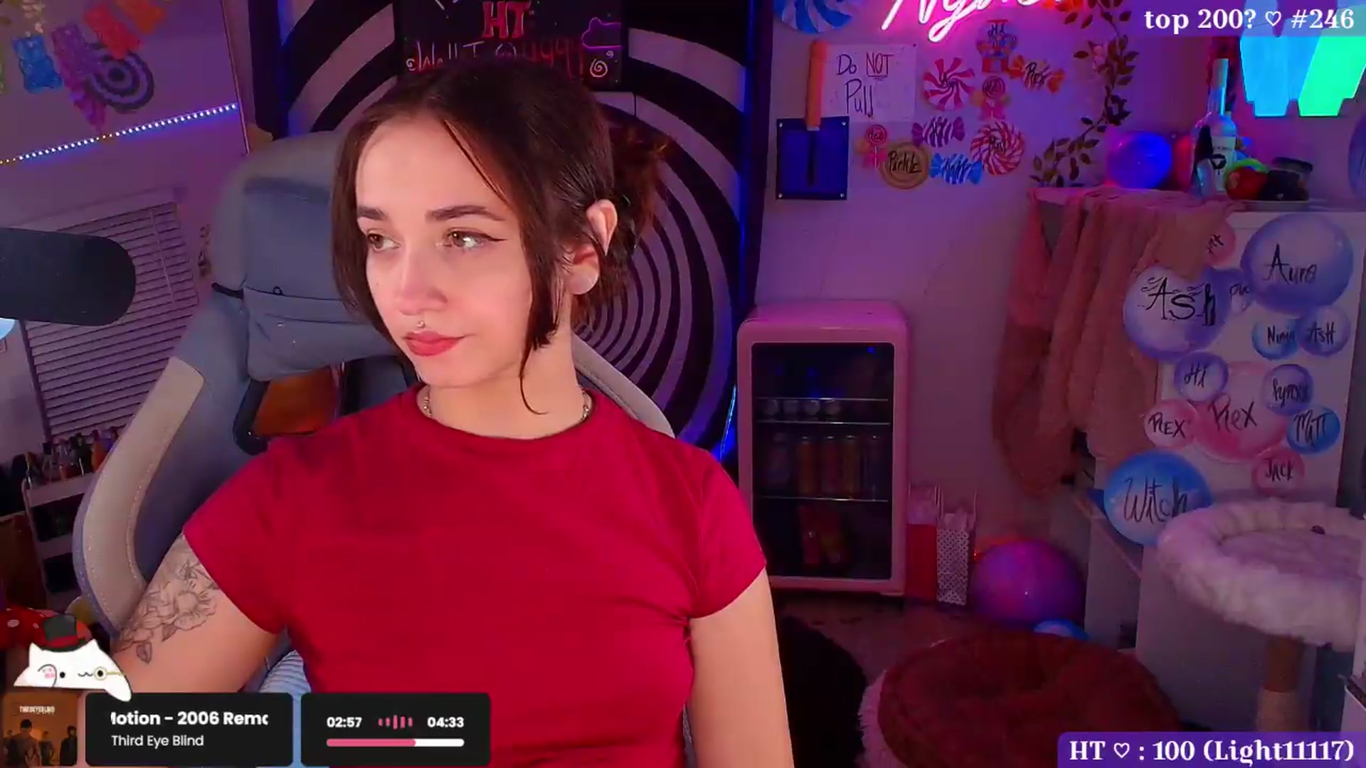 Gallery image thumbnail from Nym_x's myfreecams stream on, 09/17/2026, 04:02 image 4 of 20