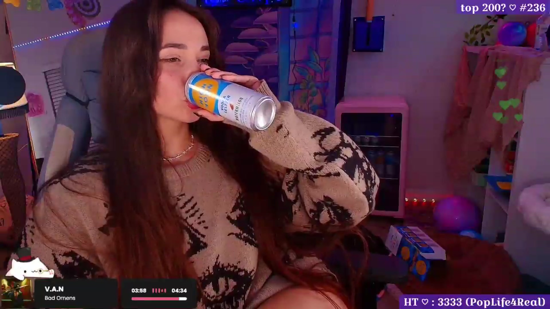 Gallery image thumbnail from Nym_x's myfreecams stream on, 09/21/2026, 04:44 image 10 of 20