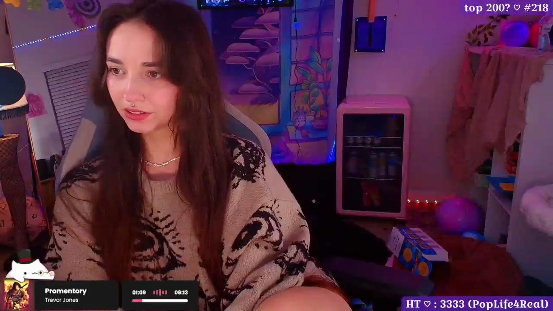 Gallery image thumbnail from Nym_x's myfreecams stream on, 09/21/2026, 04:44 image 12 of 20
