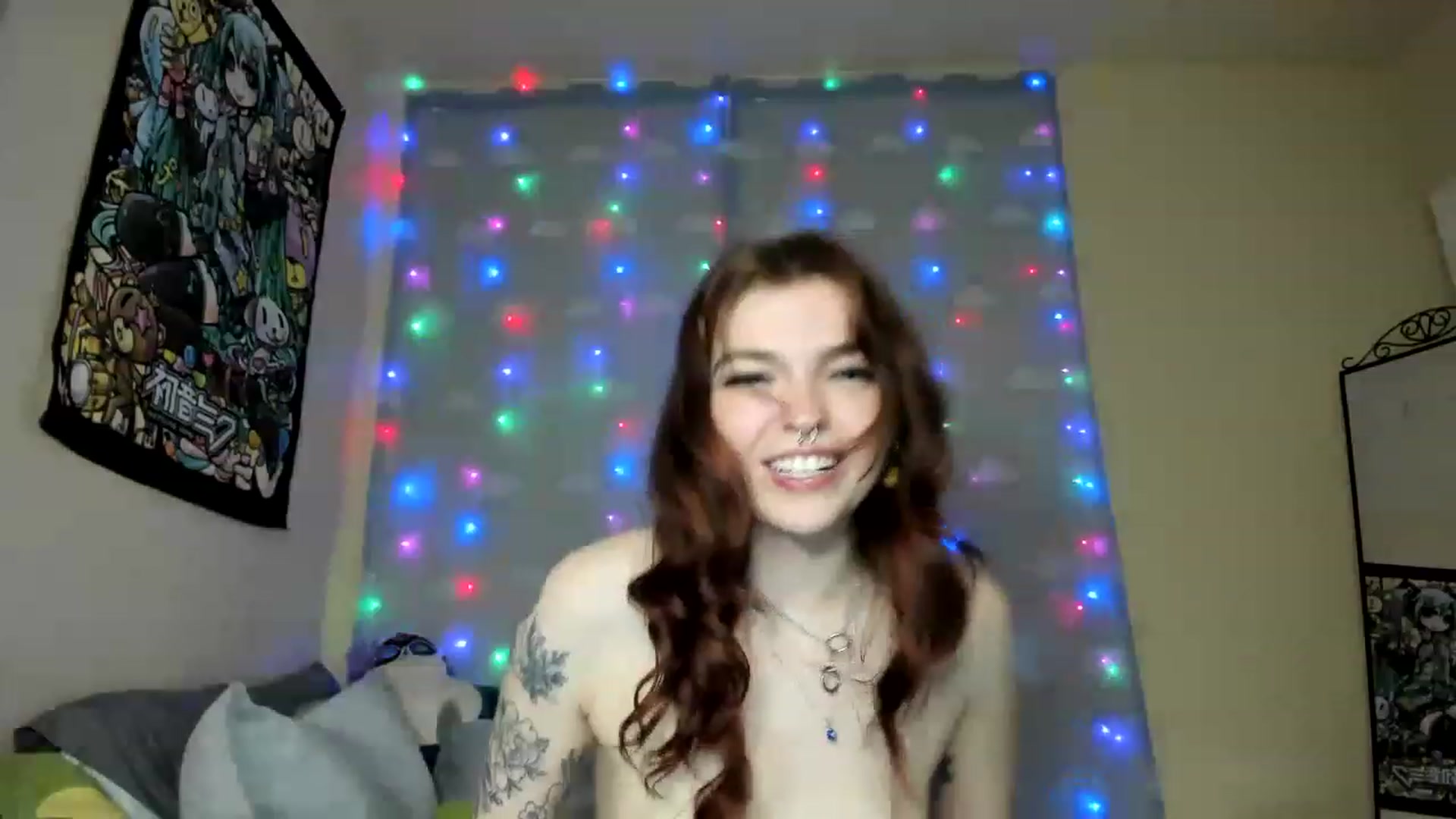 Gallery image thumbnail from NymphNova's myfreecams stream on, 04/01/2023, 11:45 image 3 of 20
