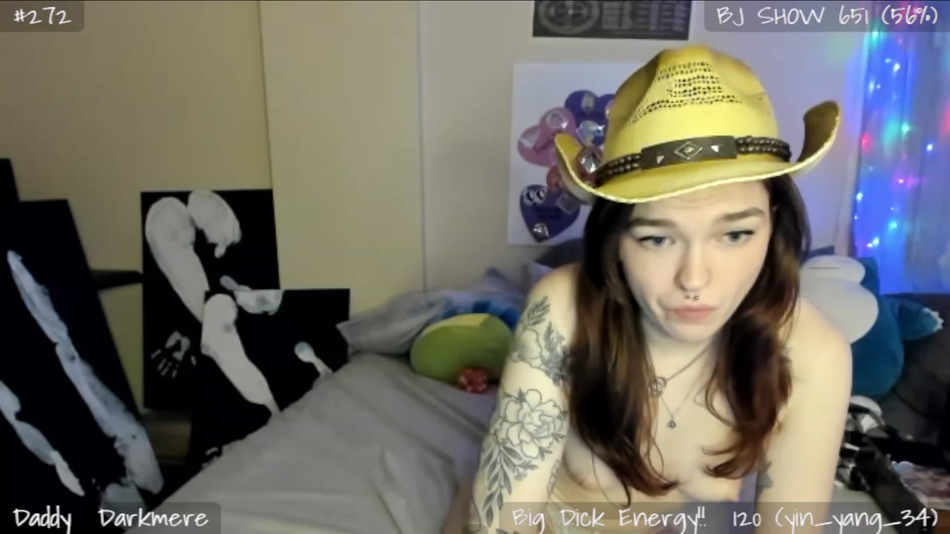 Gallery image thumbnail from NymphNova's myfreecams stream on, 04/16/2023, 09:37 image 19 of 20