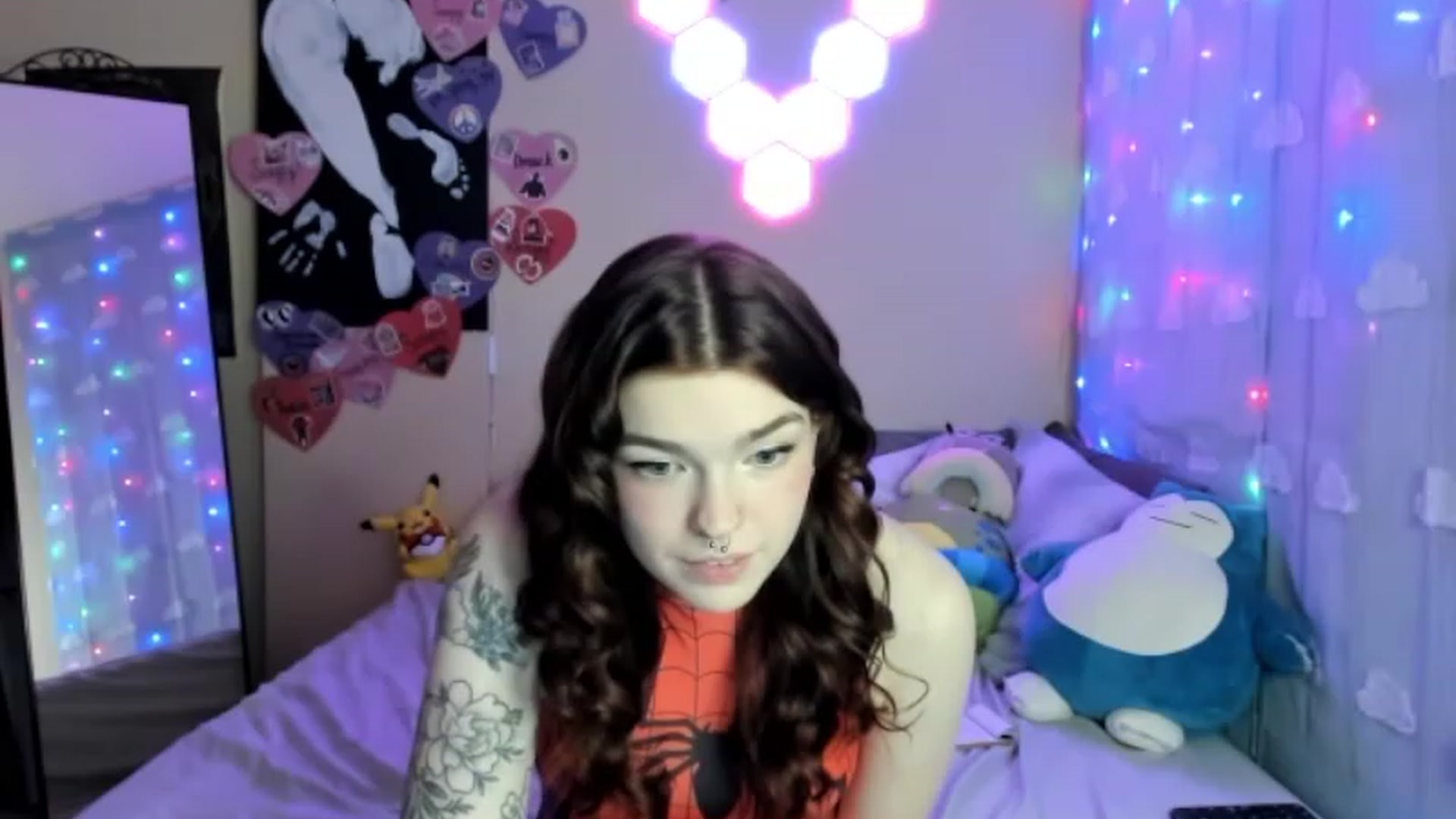 Gallery image thumbnail from NymphNova's myfreecams stream on, 04/19/2023, 08:04 image 15 of 20