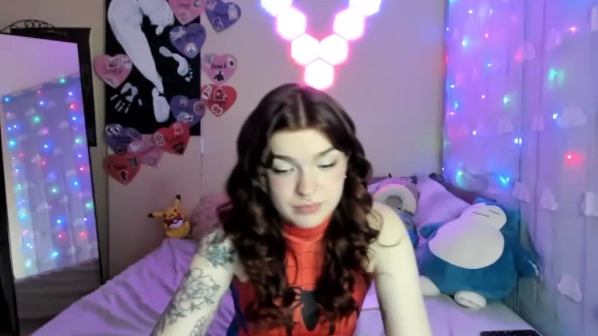 Gallery image thumbnail from NymphNova's myfreecams stream on, 04/19/2023, 08:04 image 18 of 20