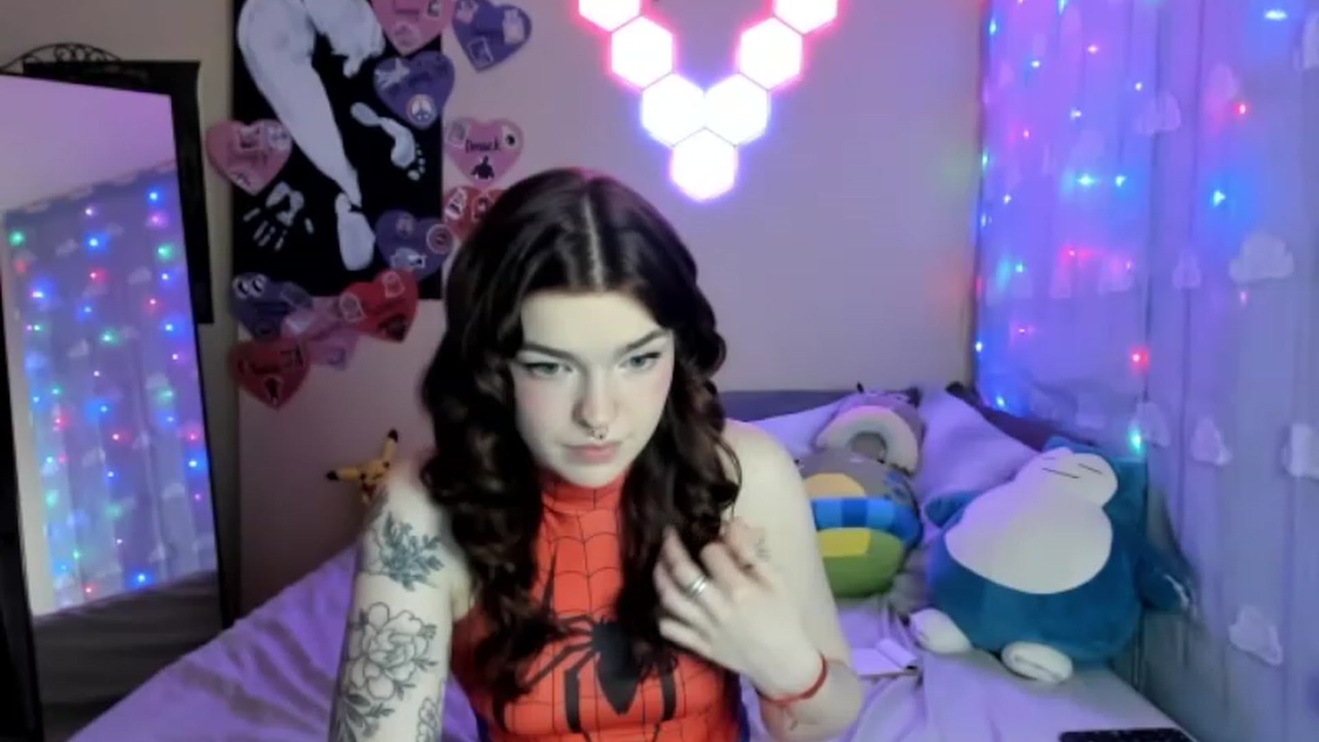 Gallery image thumbnail from NymphNova's myfreecams stream on, 04/19/2023, 08:04 image 16 of 20