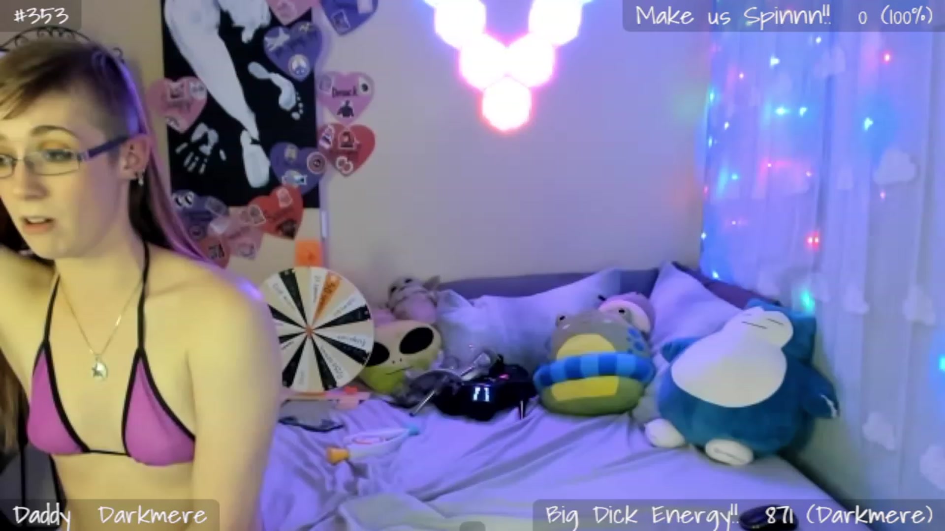 Gallery image thumbnail from NymphNova's myfreecams stream on, 04/20/2023, 09:13 image 10 of 20