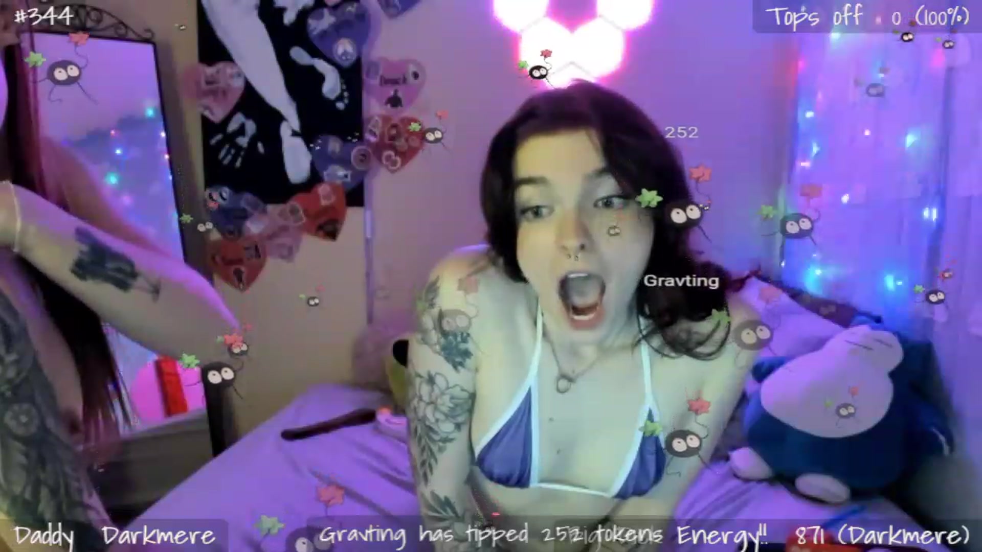 Gallery image thumbnail from NymphNova's myfreecams stream on, 04/20/2023, 12:07 image 12 of 20