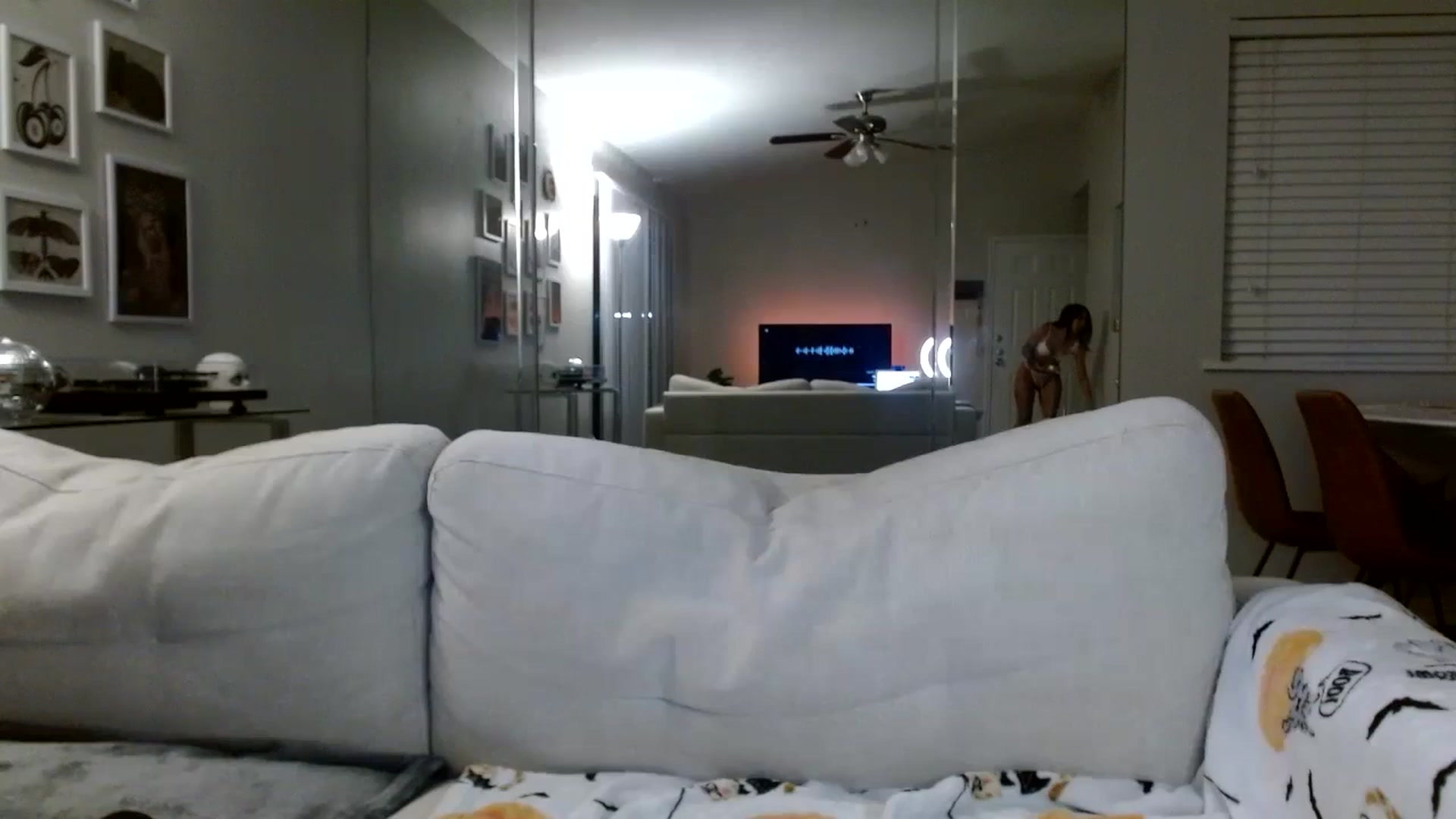 Gallery image thumbnail from Nymph_888's myfreecams stream on, 10/31/2023, 07:27 image 14 of 20