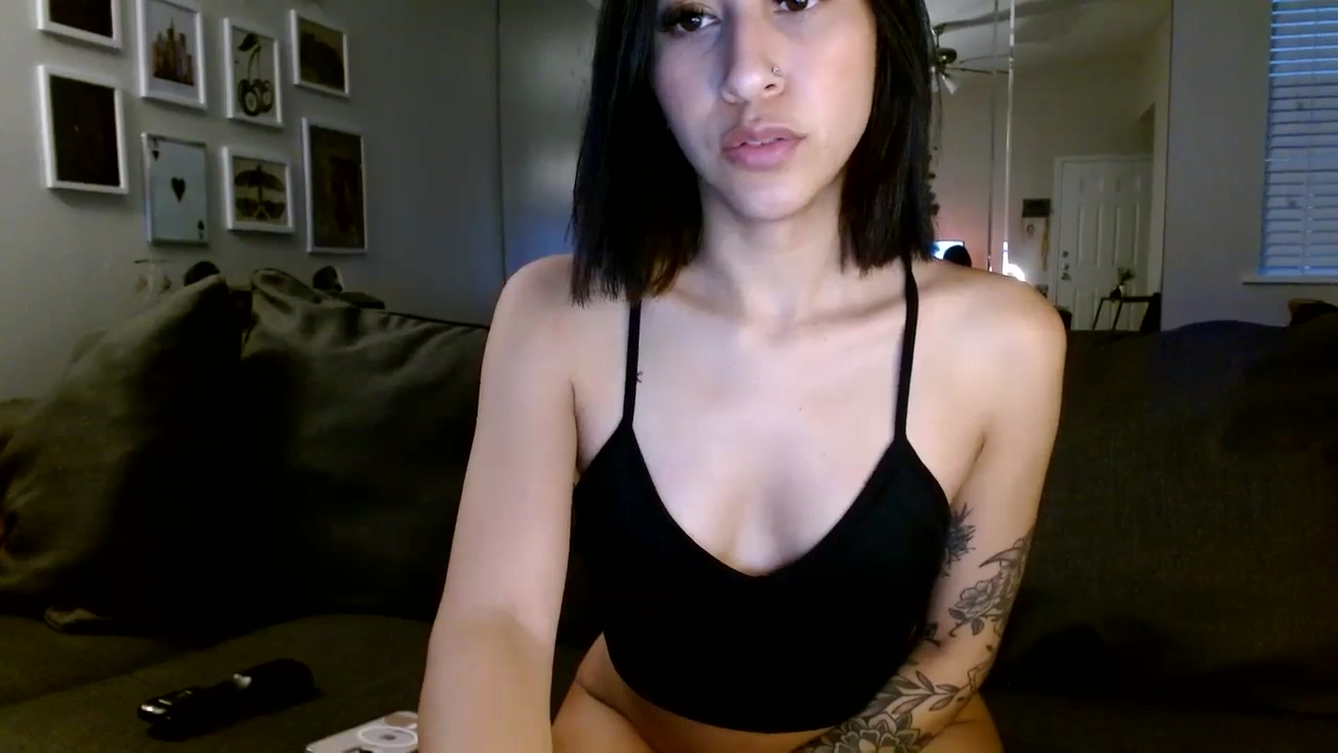Gallery image thumbnail from Nymph_888's myfreecams stream on, 12/09/2023, 12:57 image 8 of 20