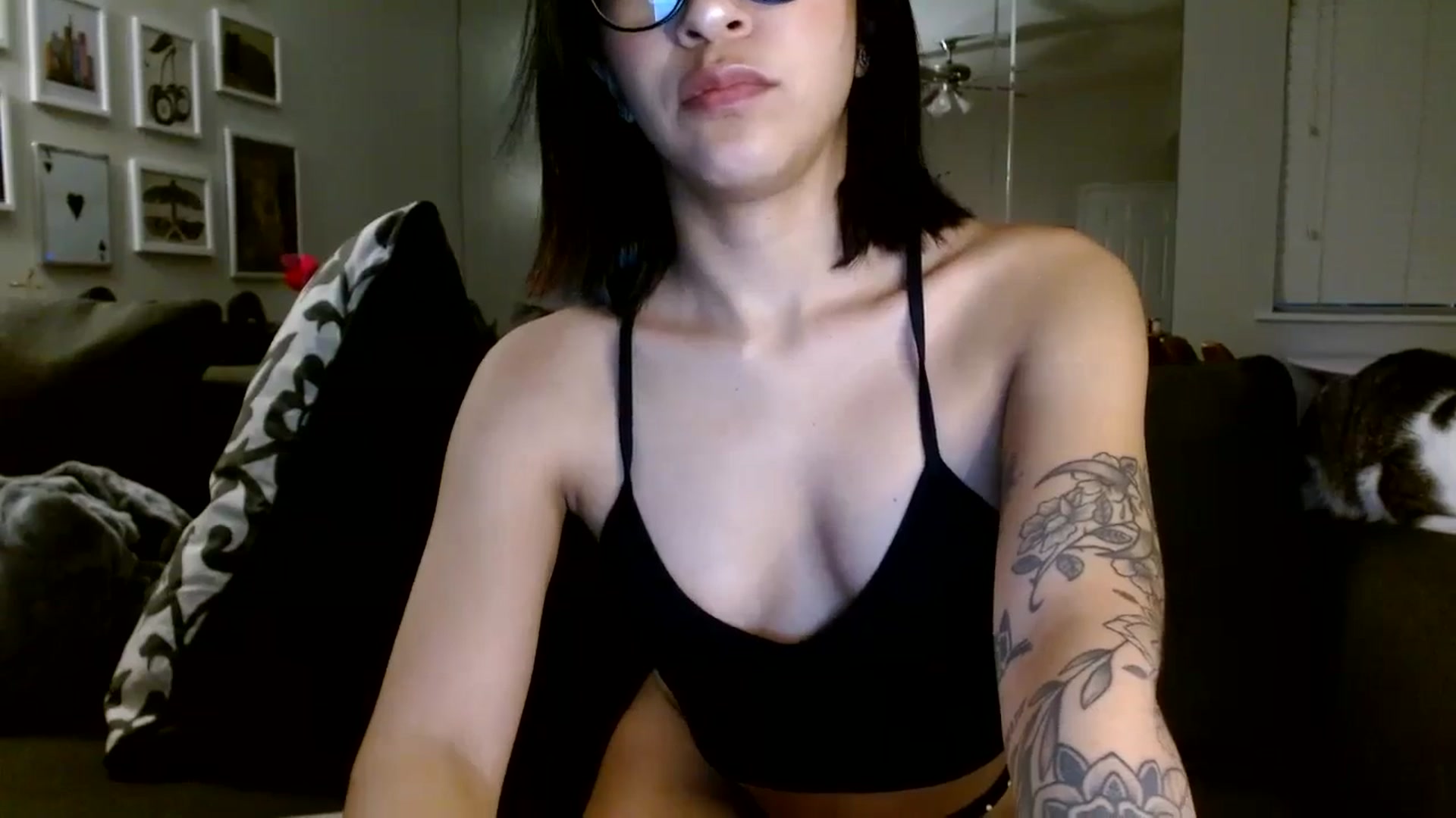 Gallery image thumbnail from Nymph_888's myfreecams stream on, 01/07/2024, 09:54 image 6 of 20