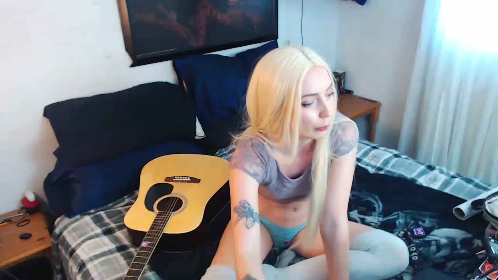 Gallery image thumbnail from NyxiHarlow's myfreecams stream on, 04/19/2023, 17:43 image 18 of 20