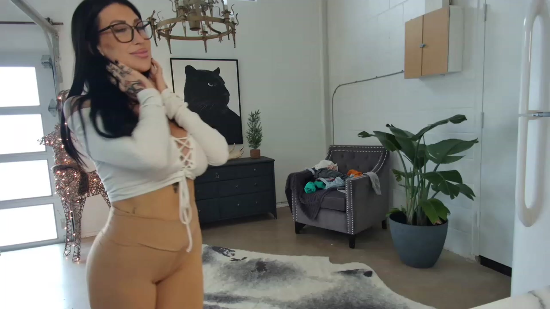 Gallery image thumbnail from OGGoldie's myfreecams stream on, 11/15/2022, 19:46 image 2 of 20