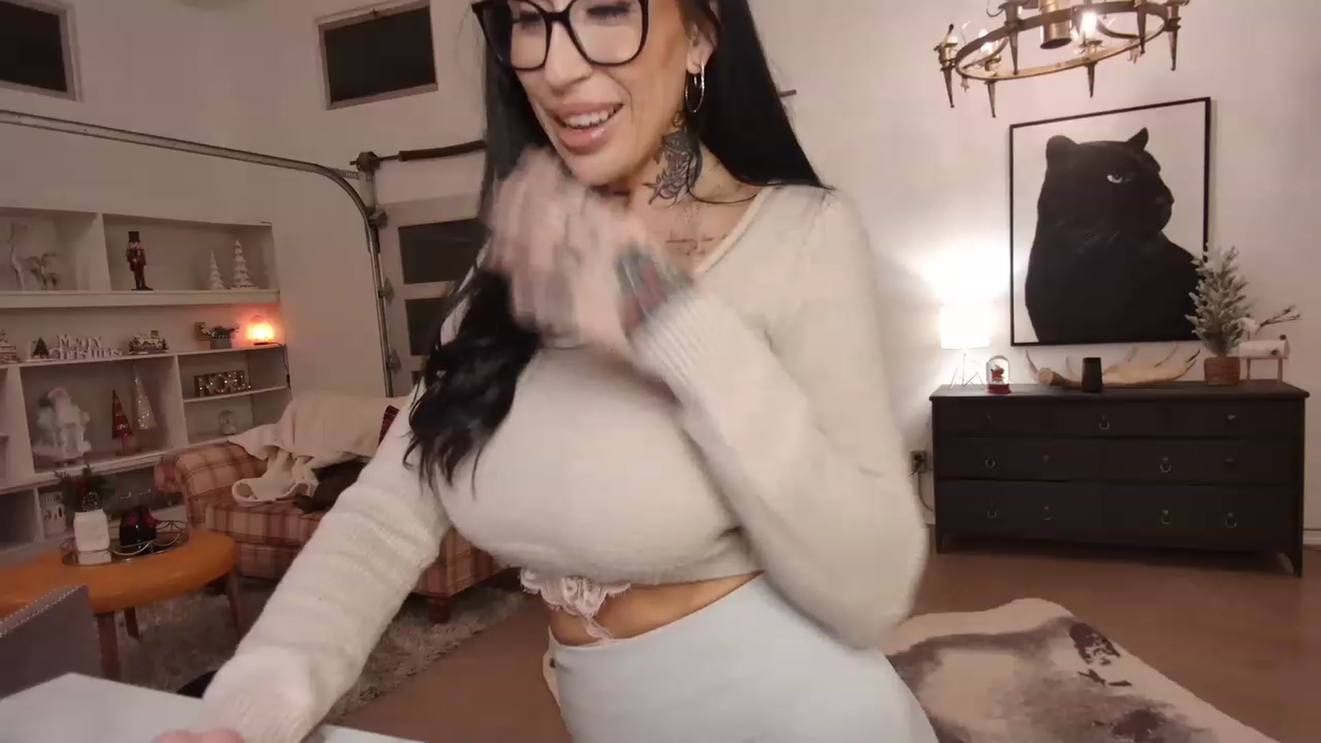 Gallery image thumbnail from OGGoldie's myfreecams stream on, 11/22/2022, 01:12 image 15 of 20