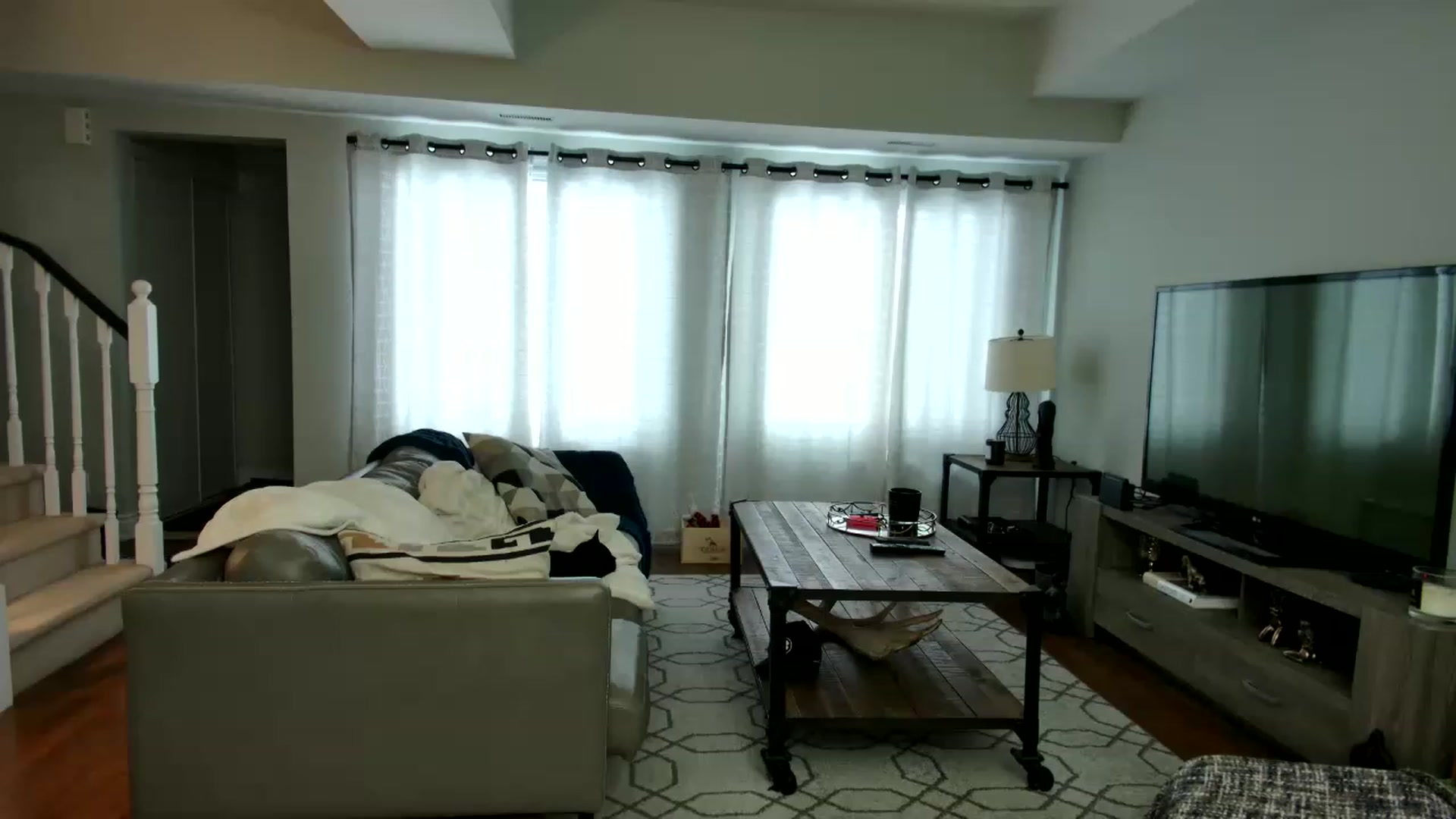 Gallery image thumbnail from OGGoldie's myfreecams stream on, 01/26/2023, 16:49 image 15 of 20