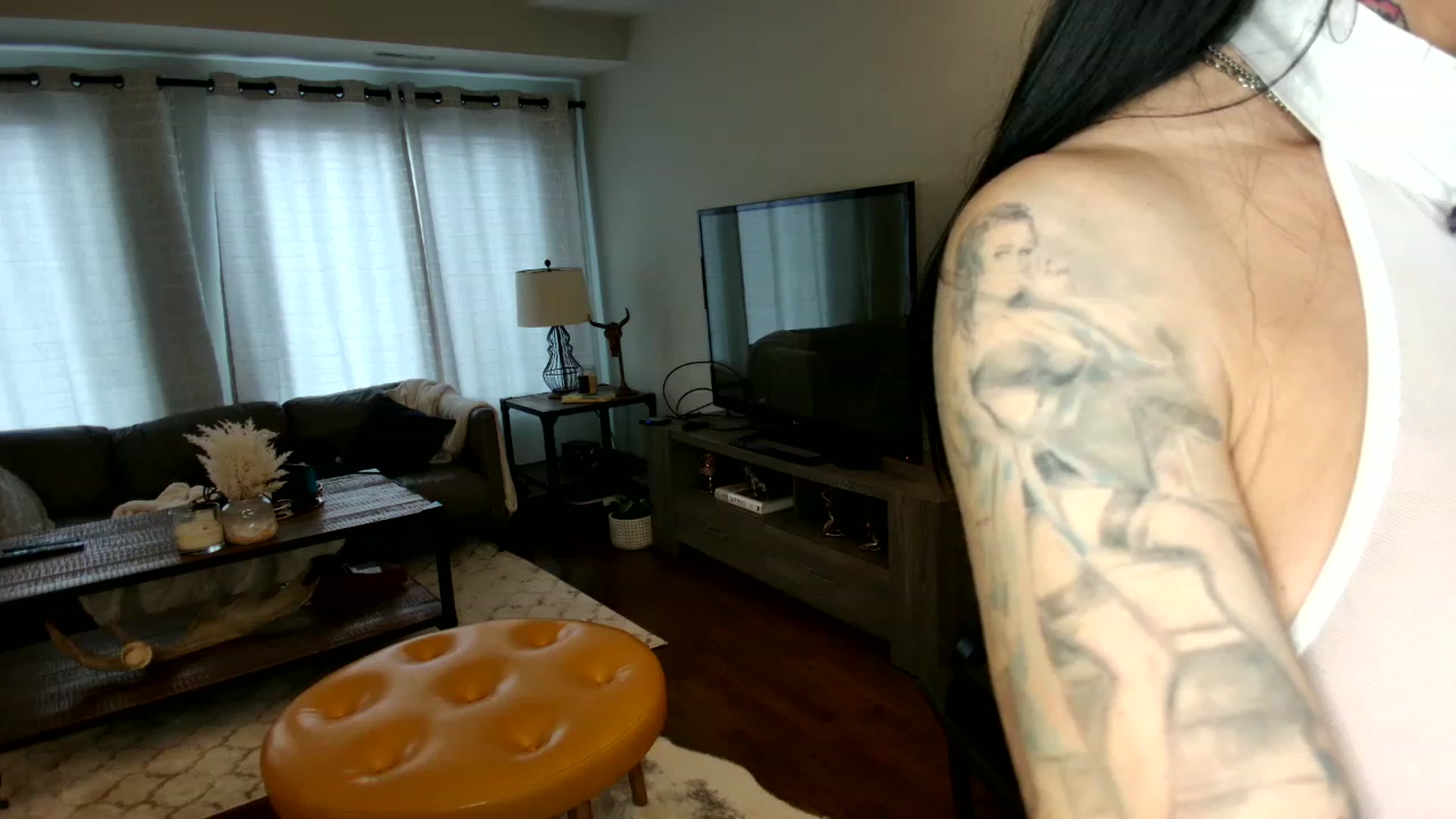 Gallery image thumbnail from OGGoldie's myfreecams stream on, 02/15/2023, 14:13 image 17 of 20