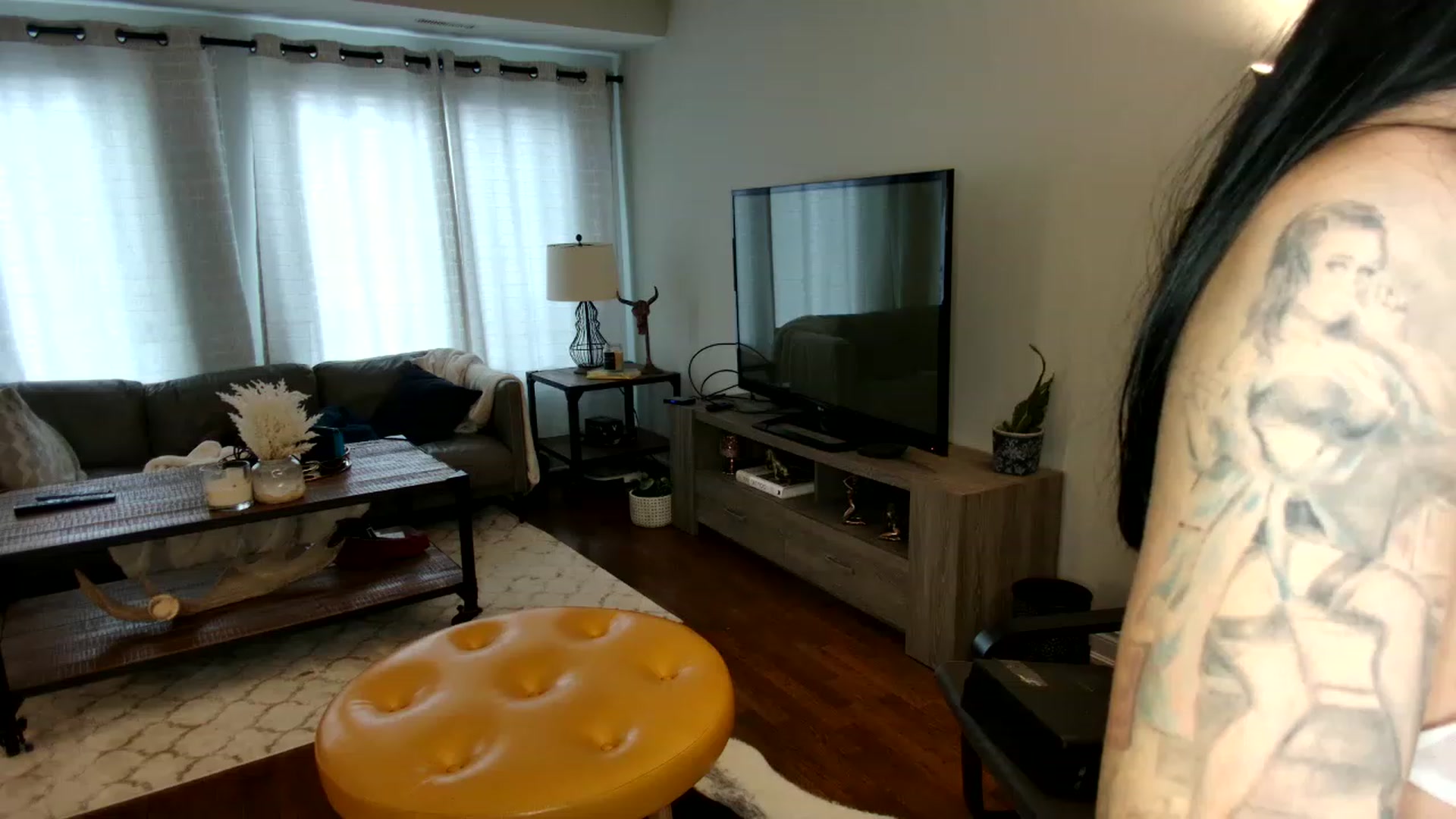 Gallery image thumbnail from OGGoldie's myfreecams stream on, 02/15/2023, 14:13 image 10 of 20