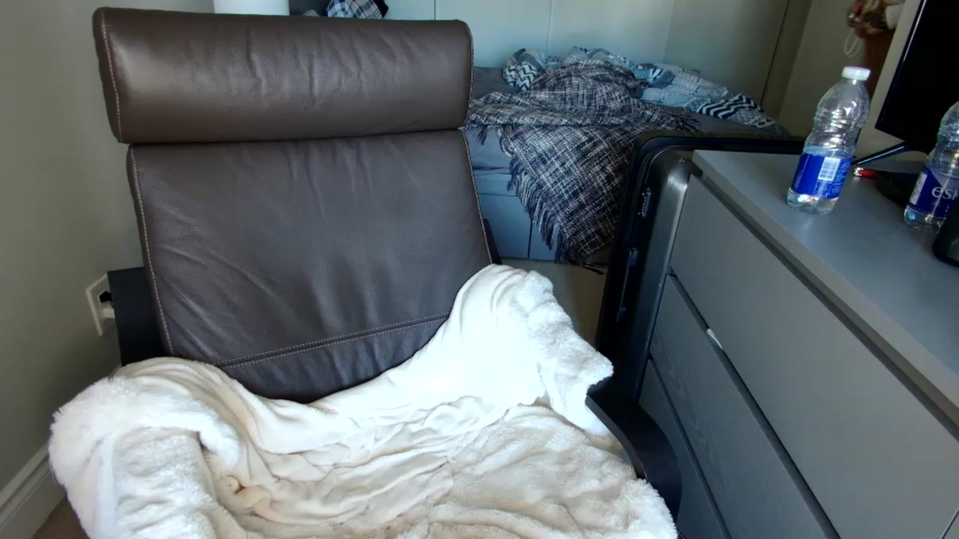 Gallery image thumbnail from OGGoldie's myfreecams stream on, 03/08/2023, 15:26 image 3 of 20