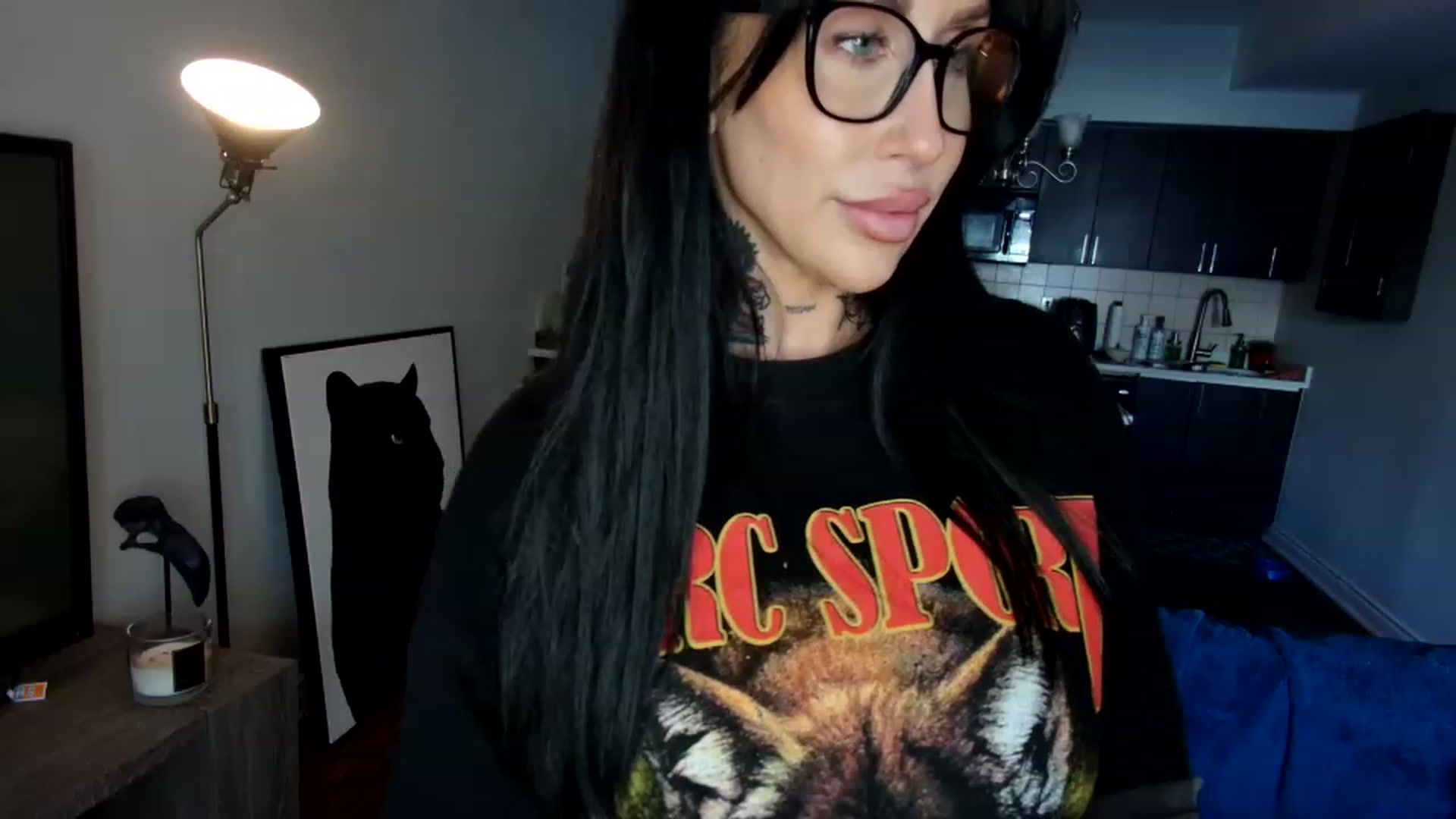 Gallery image thumbnail from OGGoldie's myfreecams stream on, 03/15/2023, 17:12 image 18 of 20
