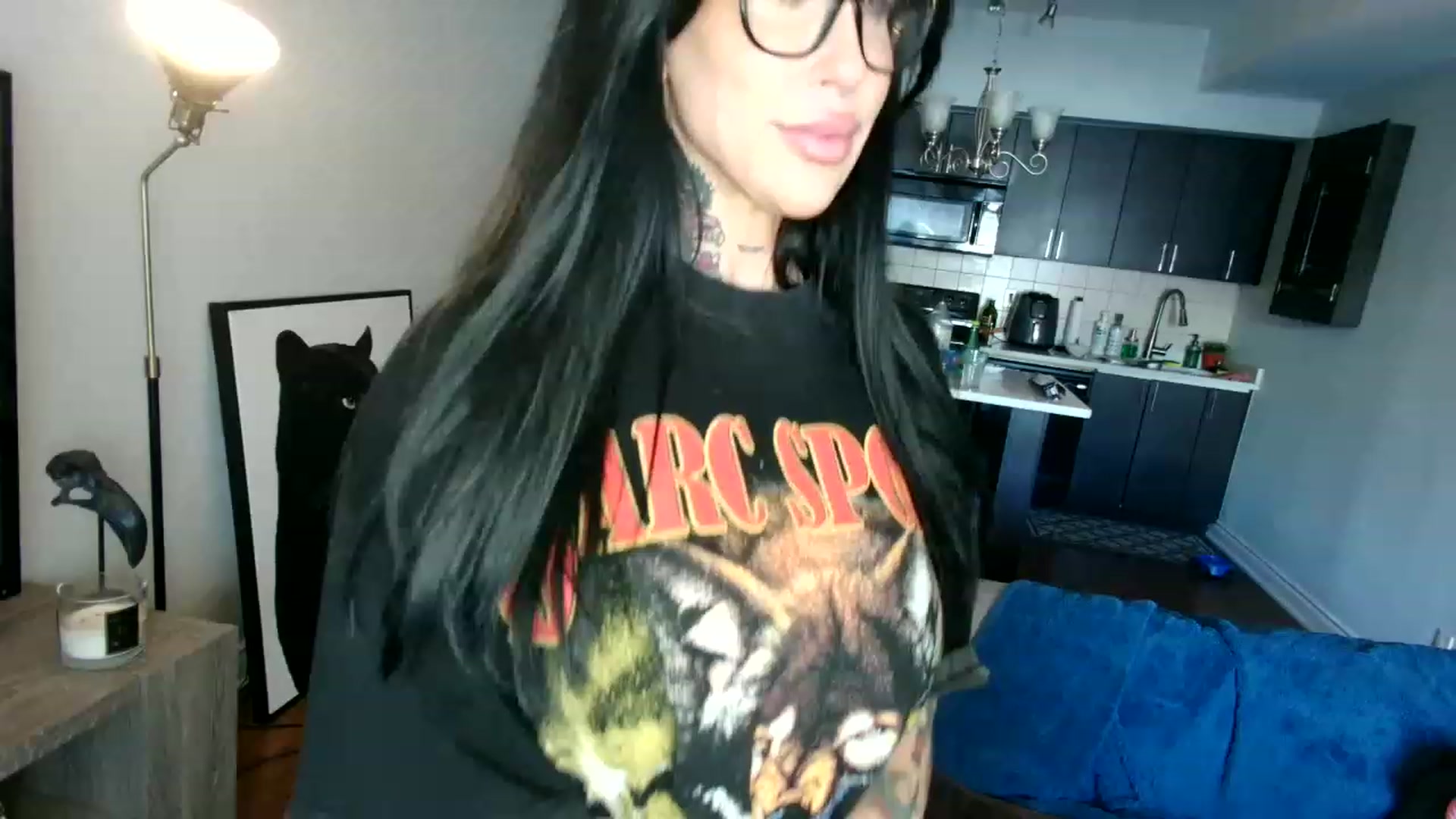 Gallery image thumbnail from OGGoldie's myfreecams stream on, 03/15/2023, 17:12 image 9 of 20