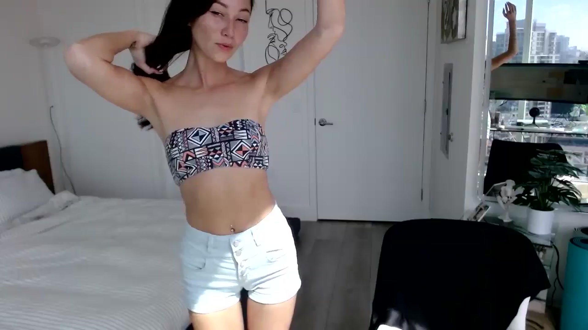 Gallery image thumbnail from OG_Minnie's myfreecams stream on, 08/12/2023, 22:36 image 15 of 20