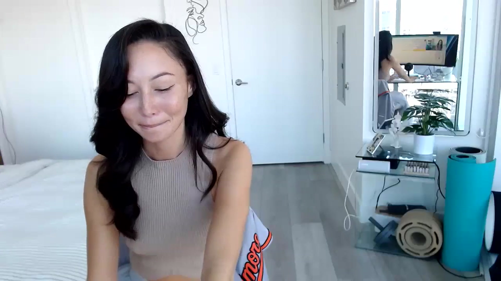 Gallery image thumbnail from OG_Minnie's myfreecams stream on, 08/14/2023, 21:07 image 7 of 20