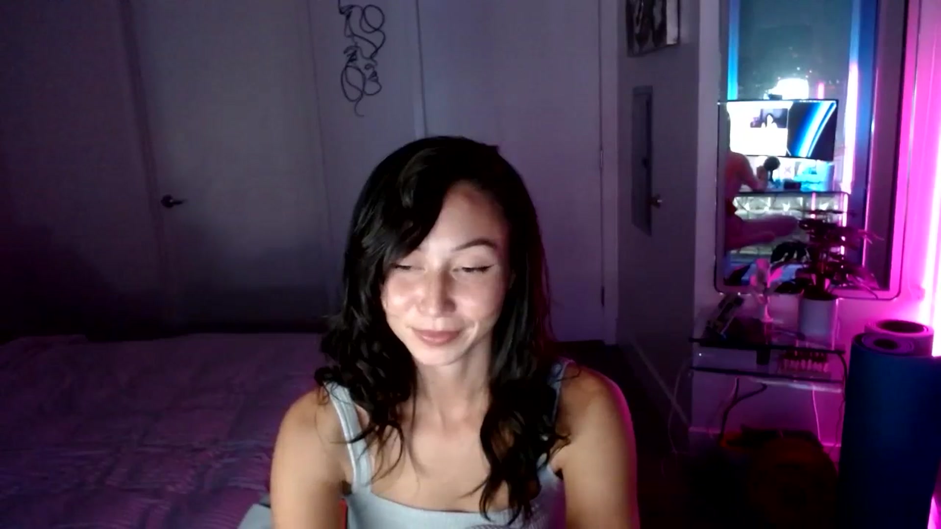 Gallery image thumbnail from OG_Minnie's myfreecams stream on, 08/17/2023, 04:49 image 5 of 20