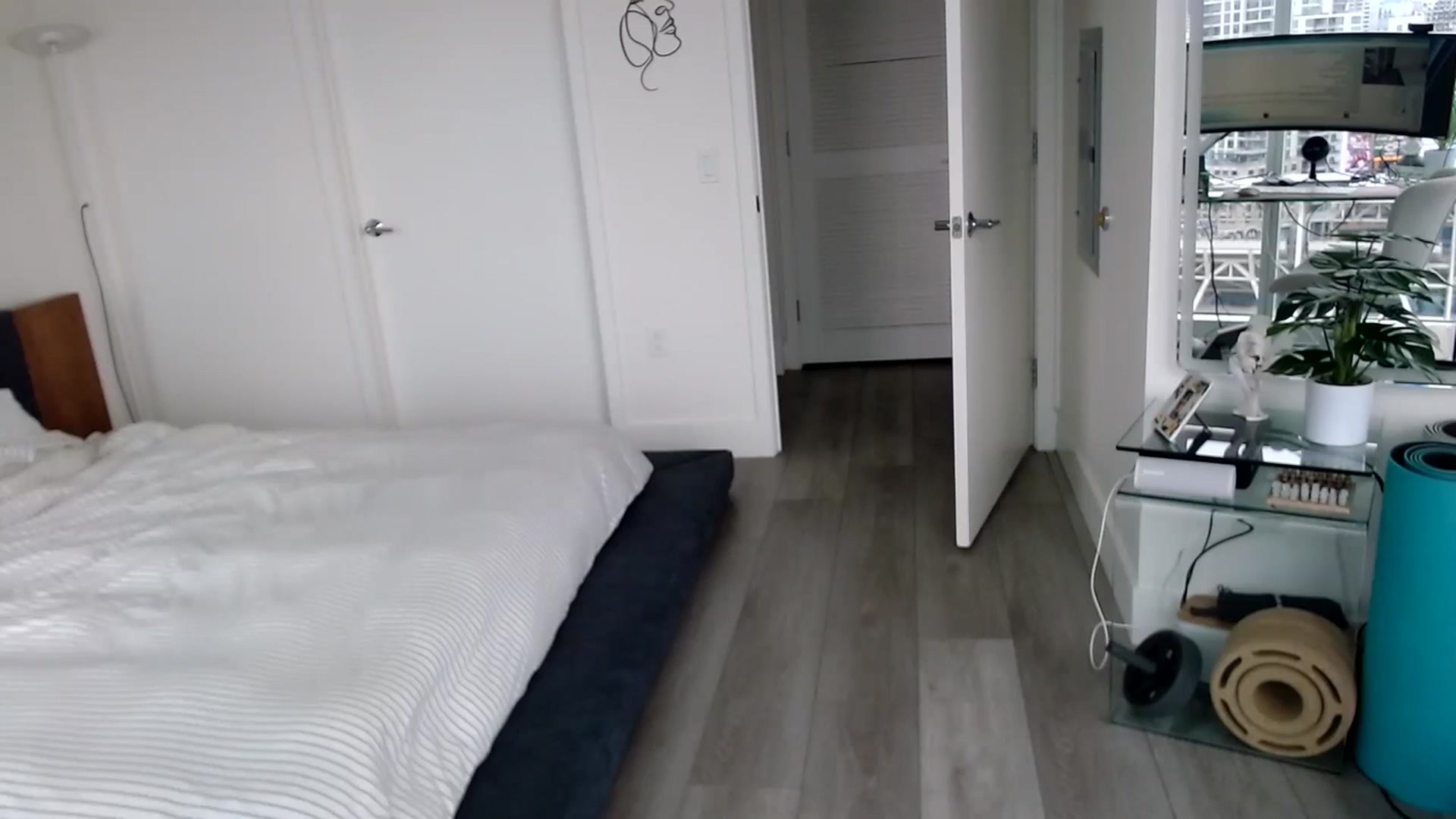 Gallery image thumbnail from OG_Minnie's myfreecams stream on, 08/21/2023, 20:34 image 20 of 20