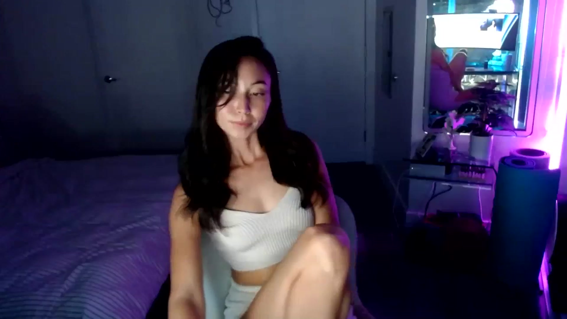 Gallery image thumbnail from OG_Minnie's myfreecams stream on, 08/22/2023, 05:12 image 8 of 20