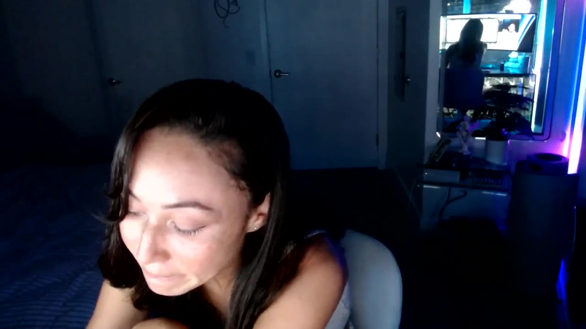 Gallery image thumbnail from OG_Minnie's myfreecams stream on, 08/22/2023, 05:12 image 5 of 20