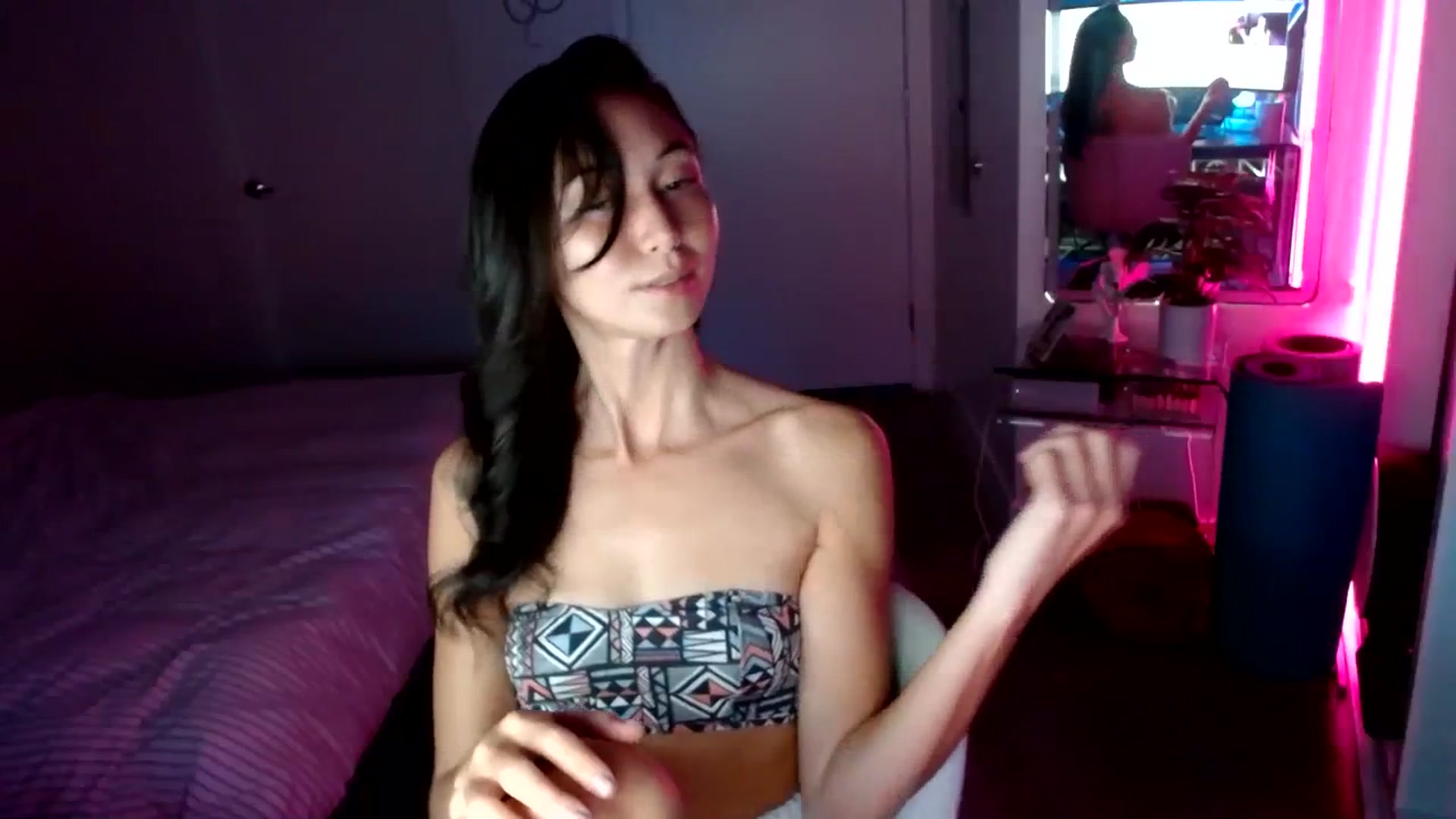 Gallery image thumbnail from OG_Minnie's myfreecams stream on, 08/22/2023, 06:44 image 18 of 20