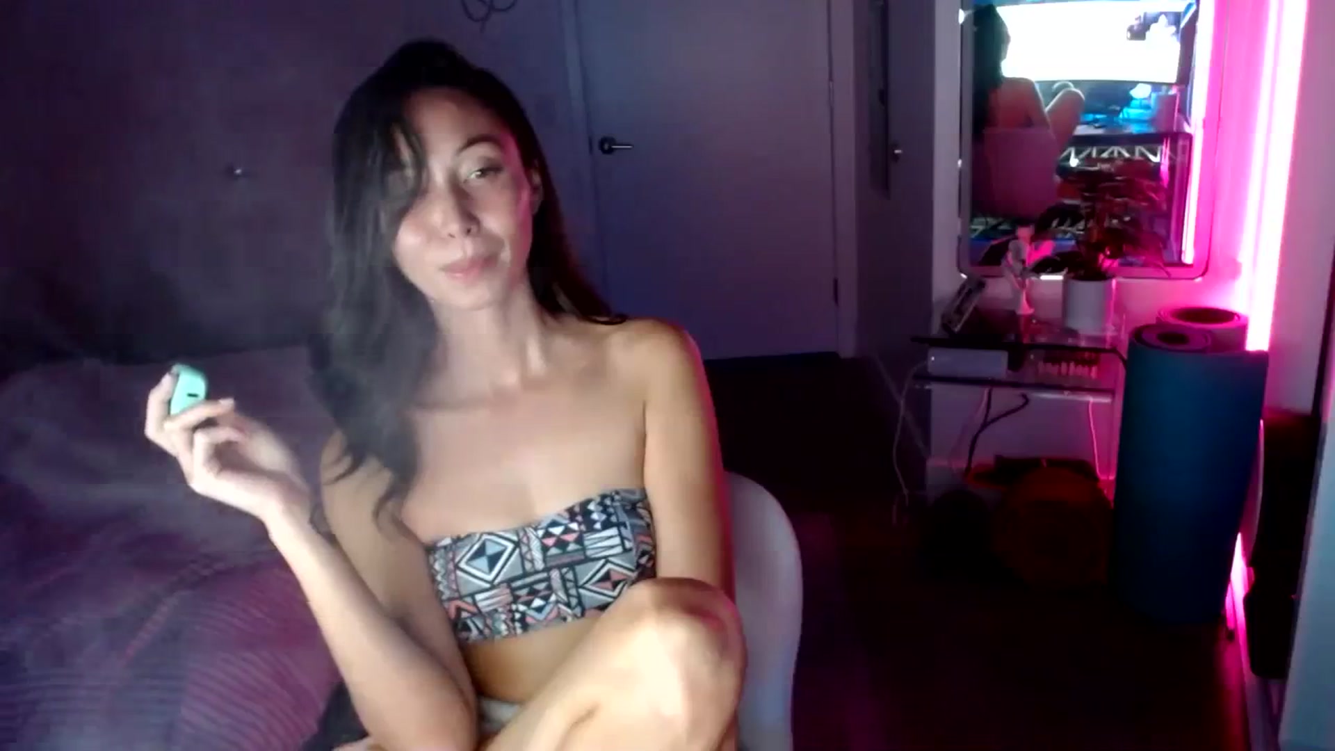 Gallery image thumbnail from OG_Minnie's myfreecams stream on, 08/22/2023, 06:44 image 17 of 20
